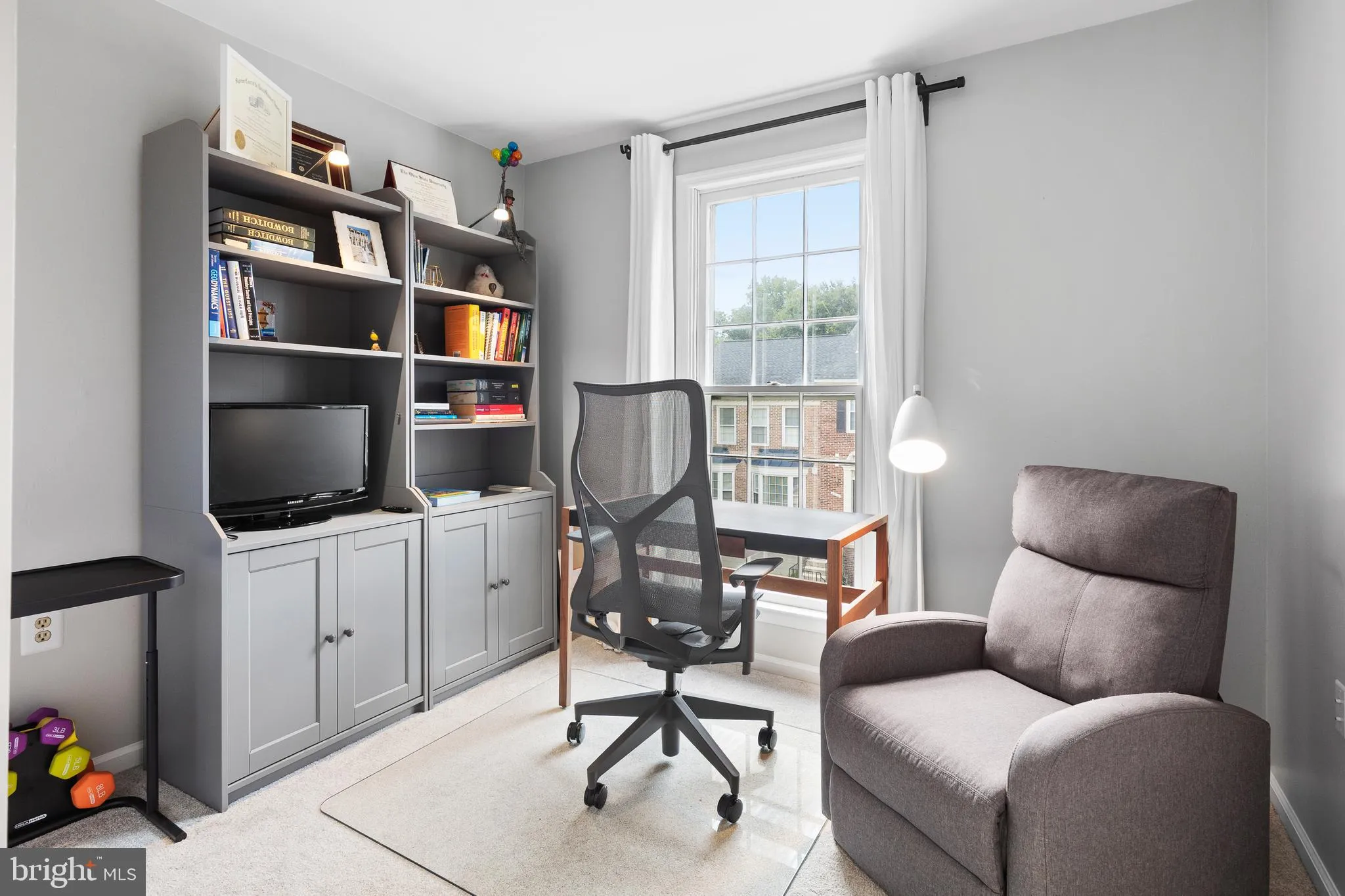 Springfield, Virginia 22150, United States, 3 Bedrooms Bedrooms, ,4 BathroomsBathrooms,Residential,Contingent,180092