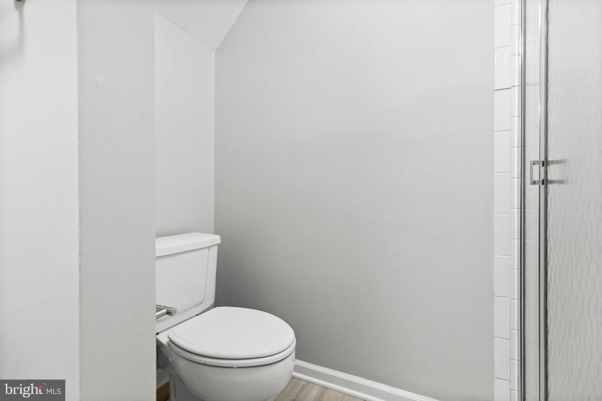 Springfield, Virginia 22150, United States, 3 Bedrooms Bedrooms, ,4 BathroomsBathrooms,Residential,Contingent,180092