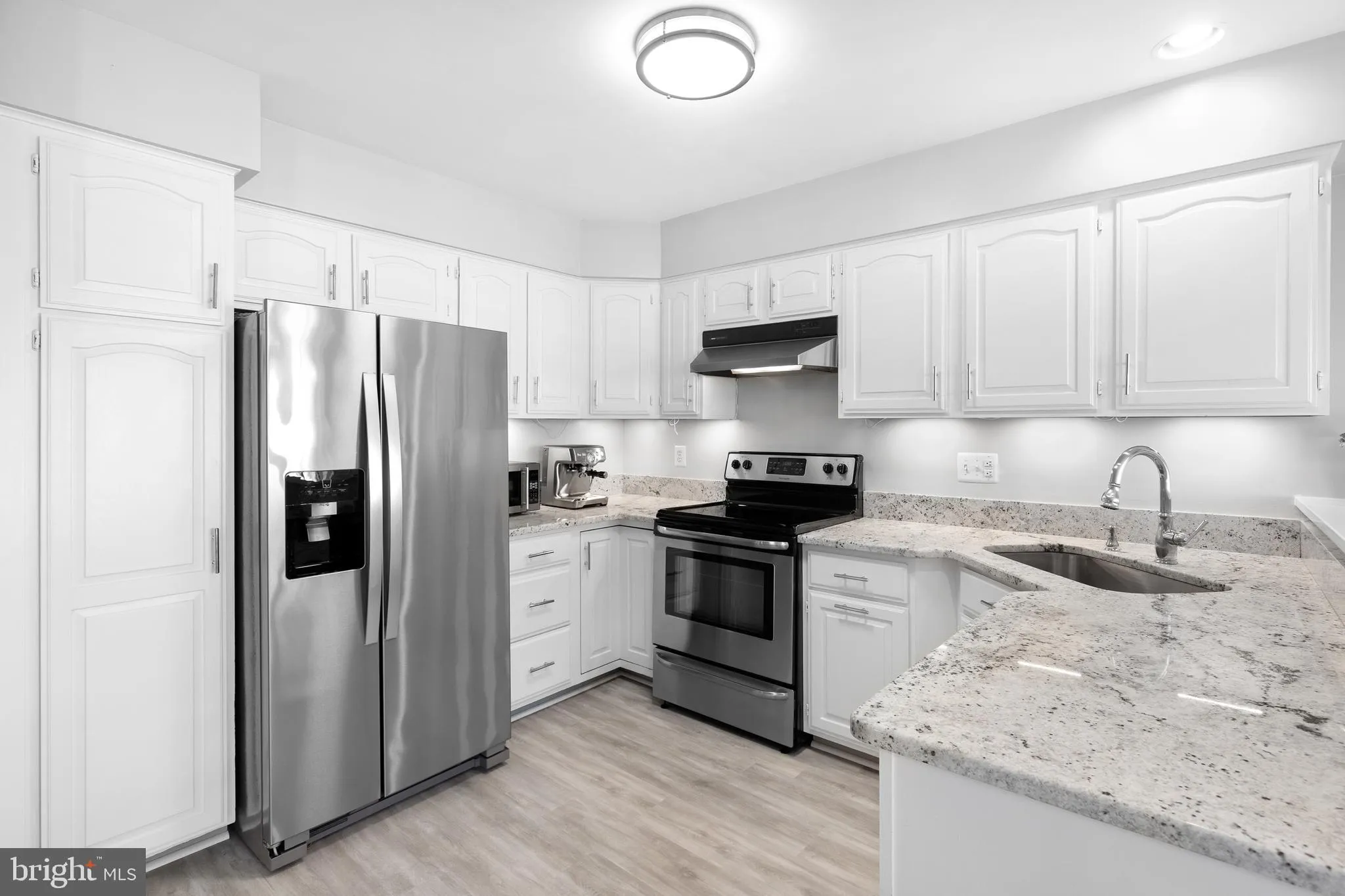 Springfield, Virginia 22150, United States, 3 Bedrooms Bedrooms, ,4 BathroomsBathrooms,Residential,Contingent,180092