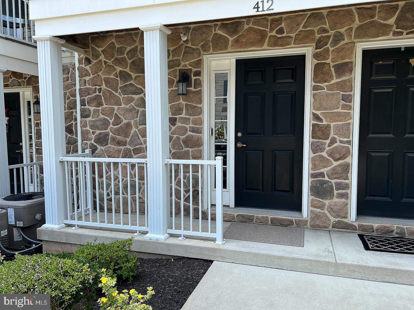 412 DANIELLE WAY
