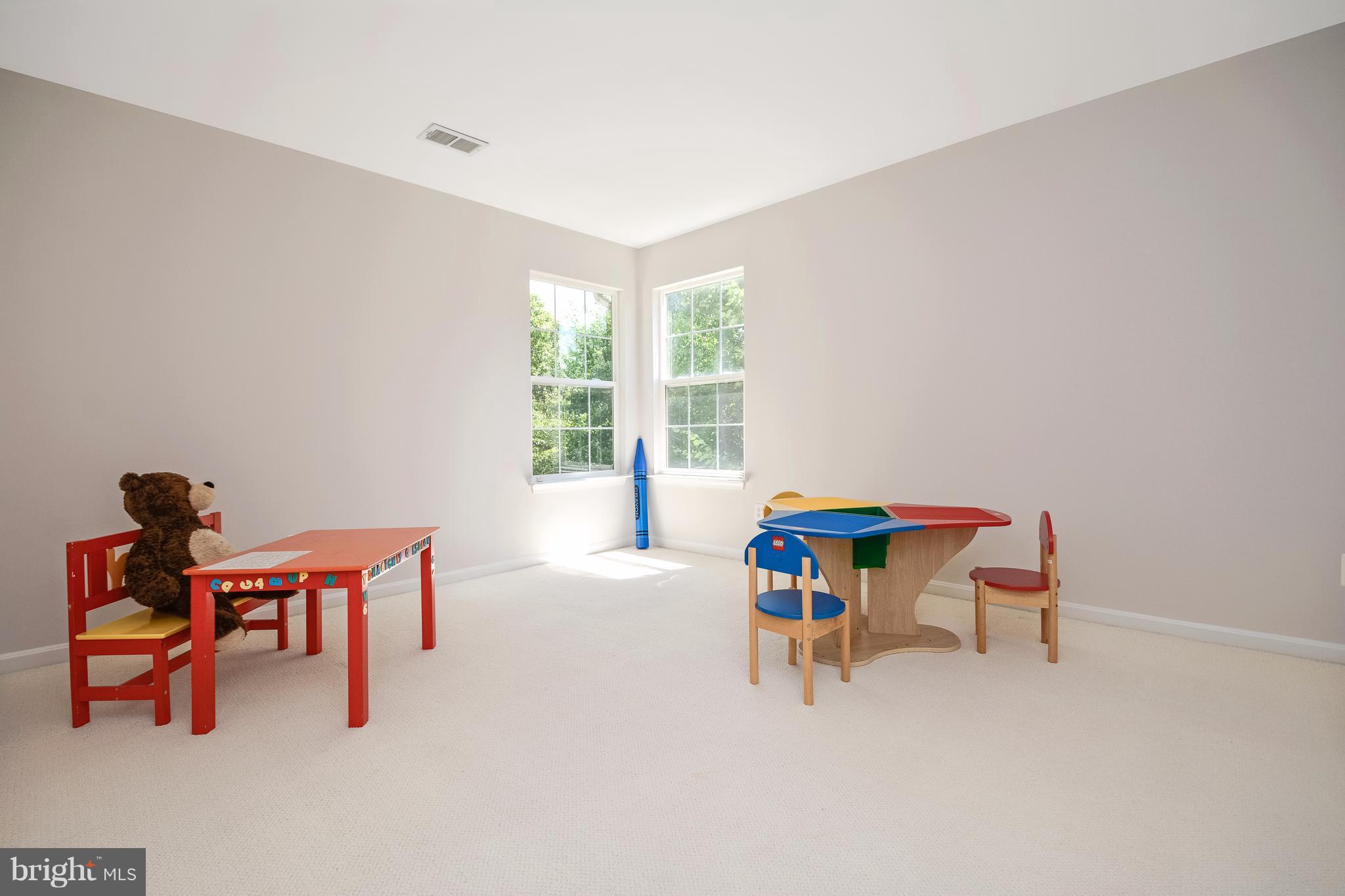 SWANS CREEK - Residential