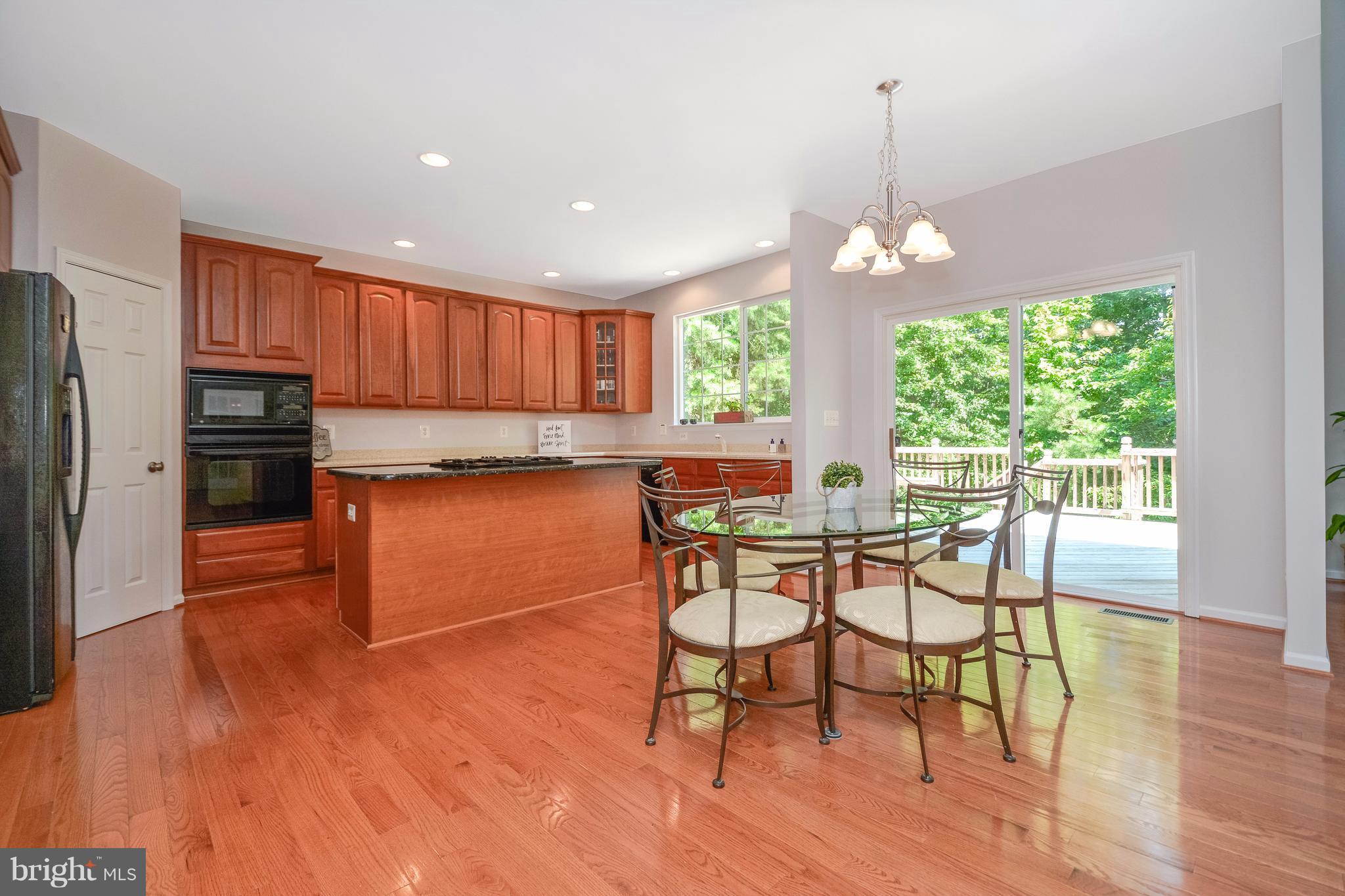 SWANS CREEK - Residential