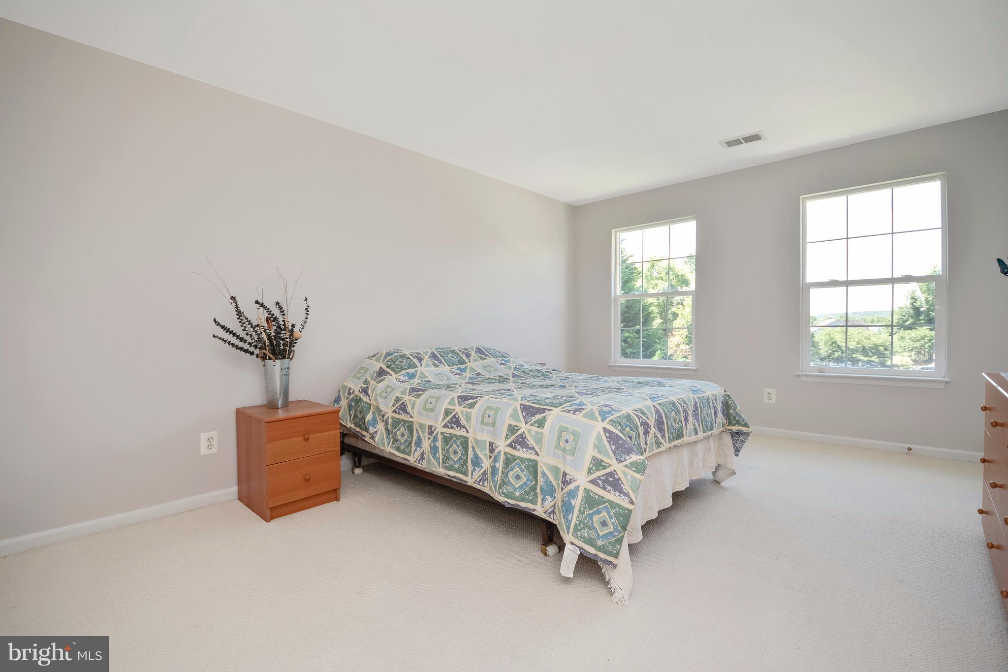 SWANS CREEK - Residential