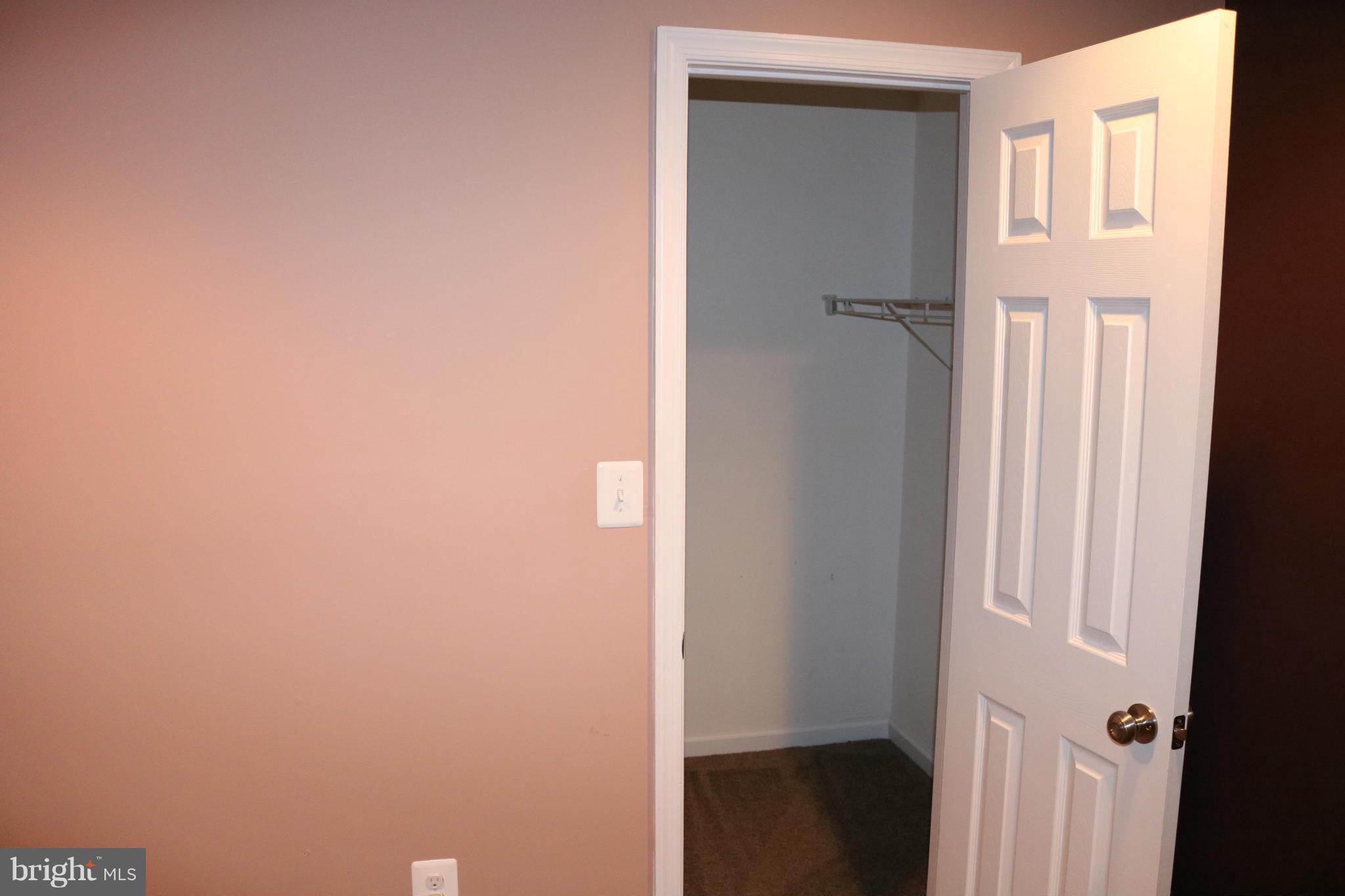 LITTLE RIVER COMMONS - Residential Lease