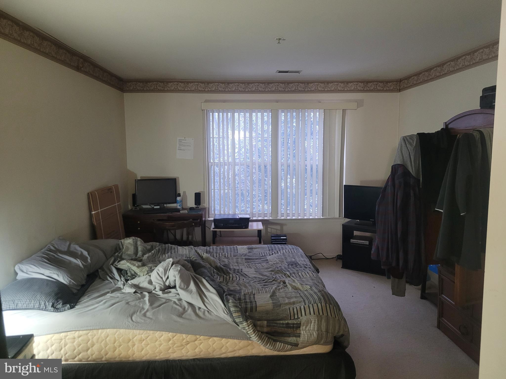 BERKSHIRE LIMESTON - Residential