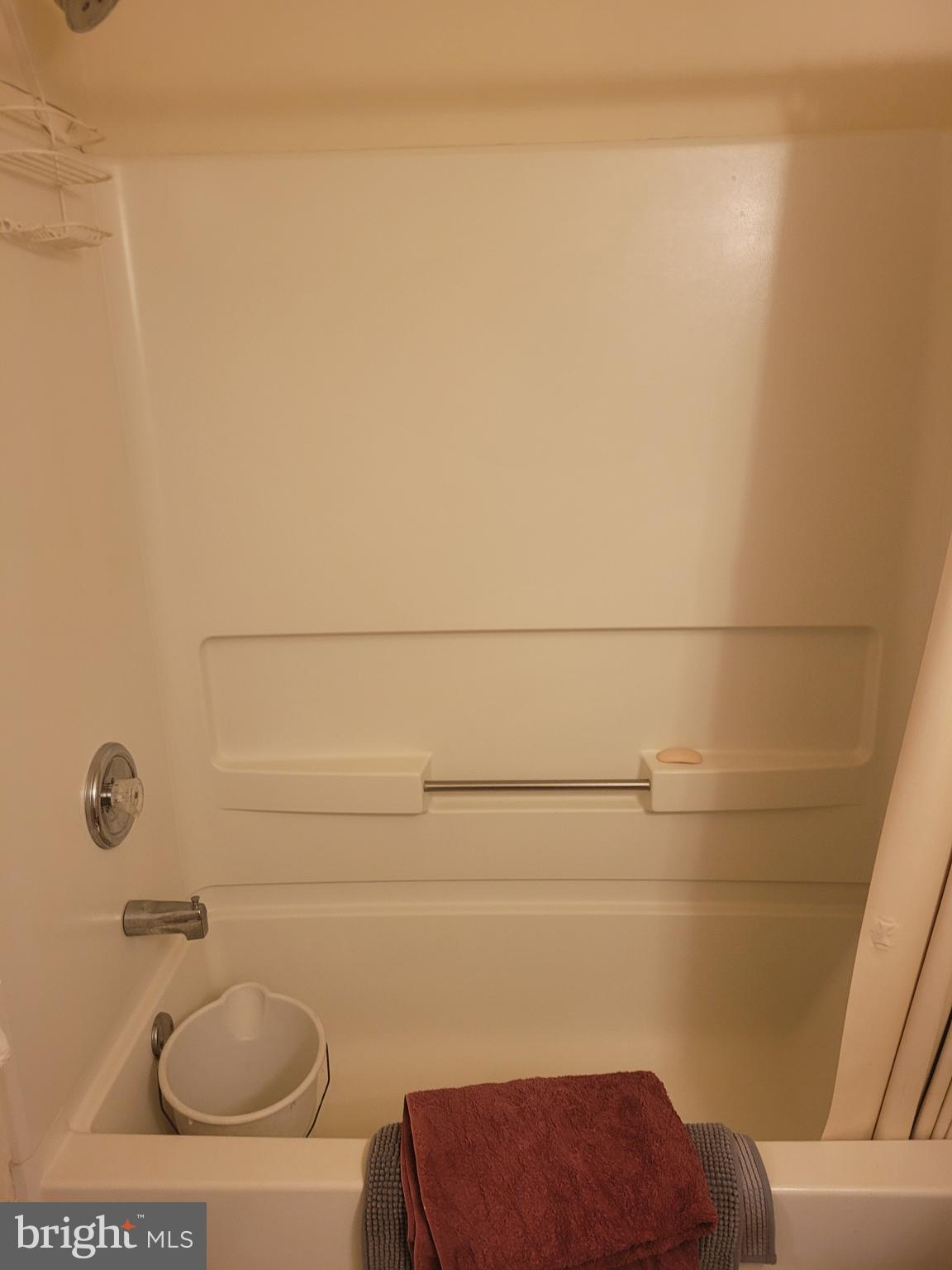 BERKSHIRE LIMESTON - Residential