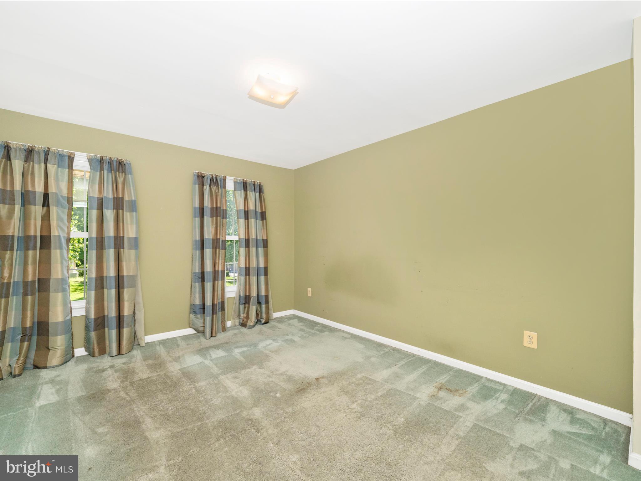 DERBYSHIRE - Residential