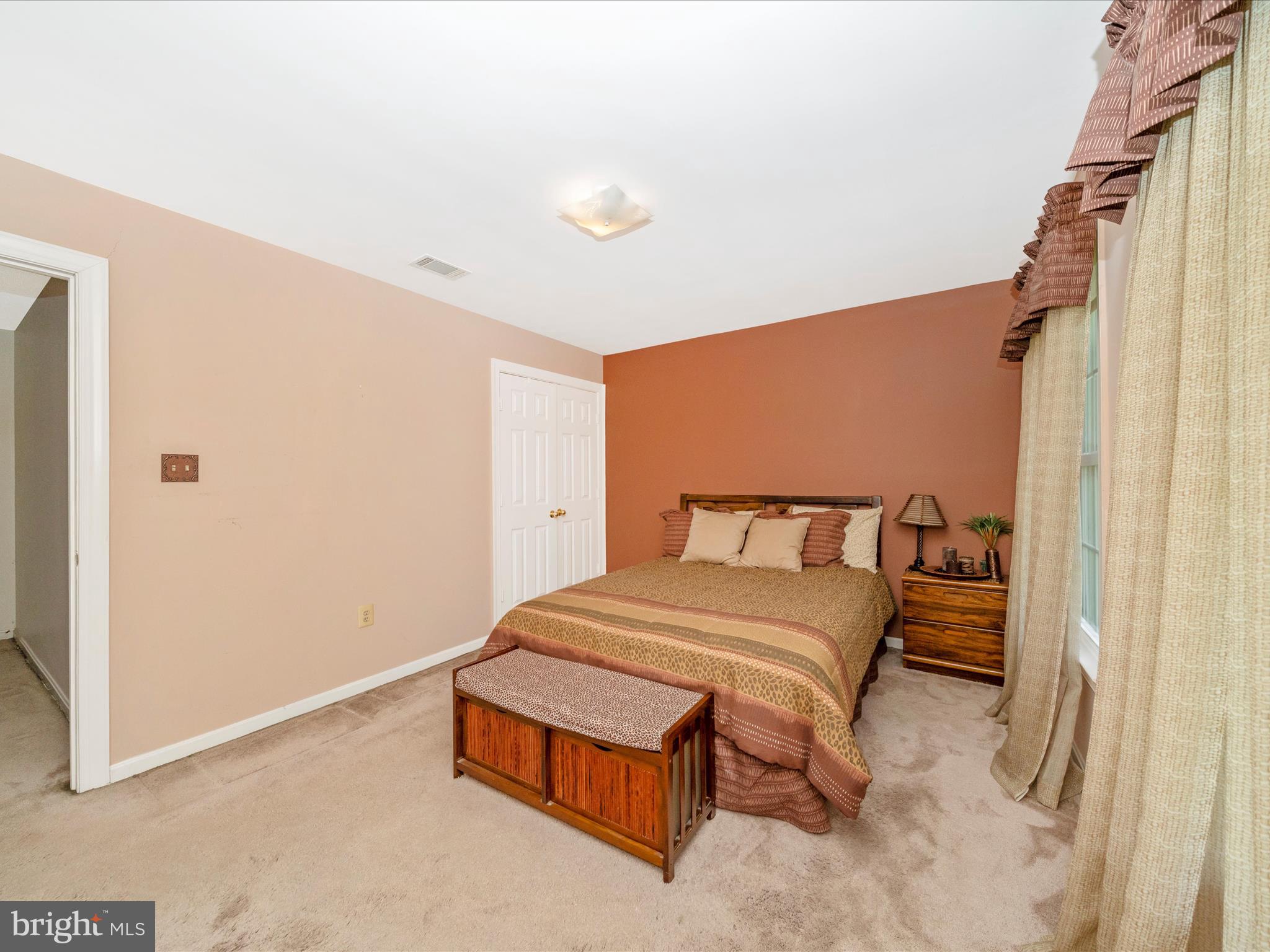 DERBYSHIRE - Residential