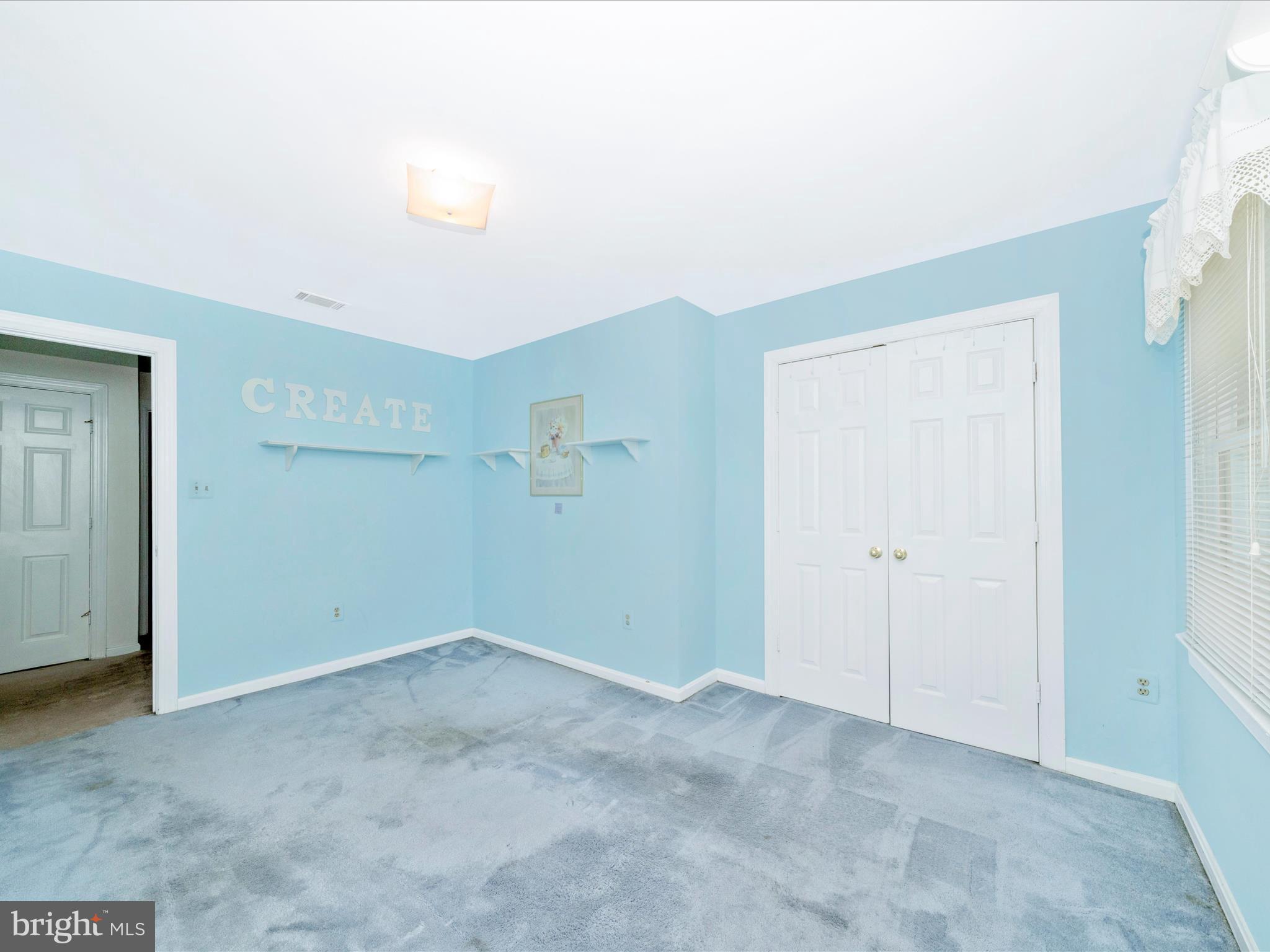 DERBYSHIRE - Residential