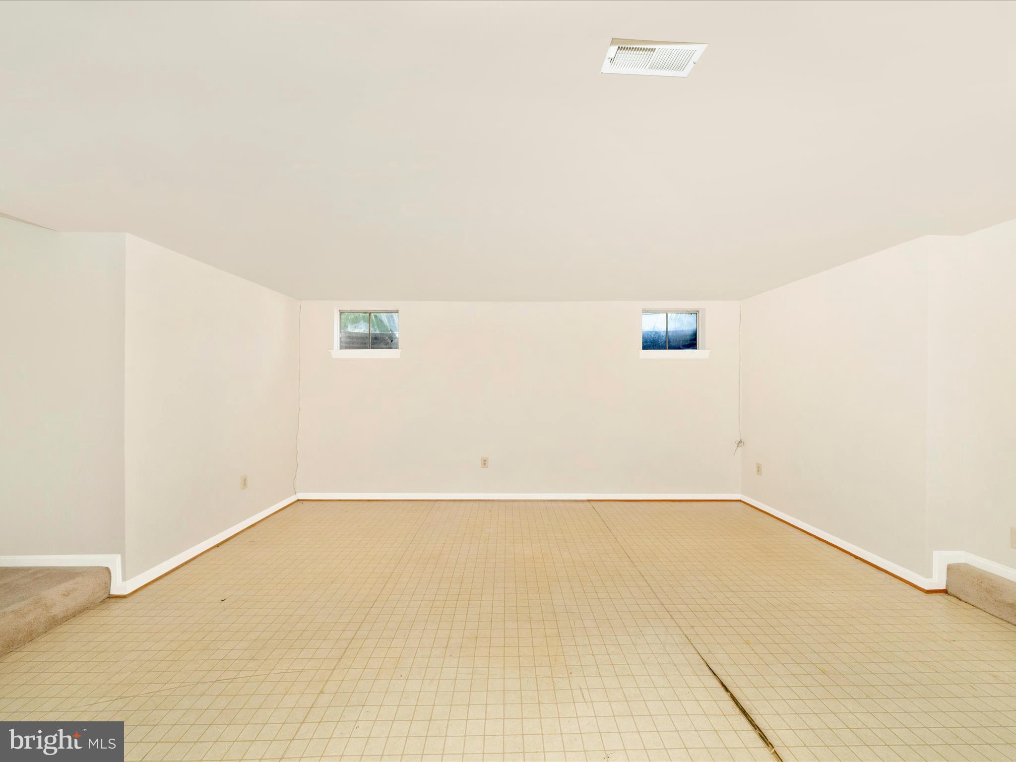 DERBYSHIRE - Residential