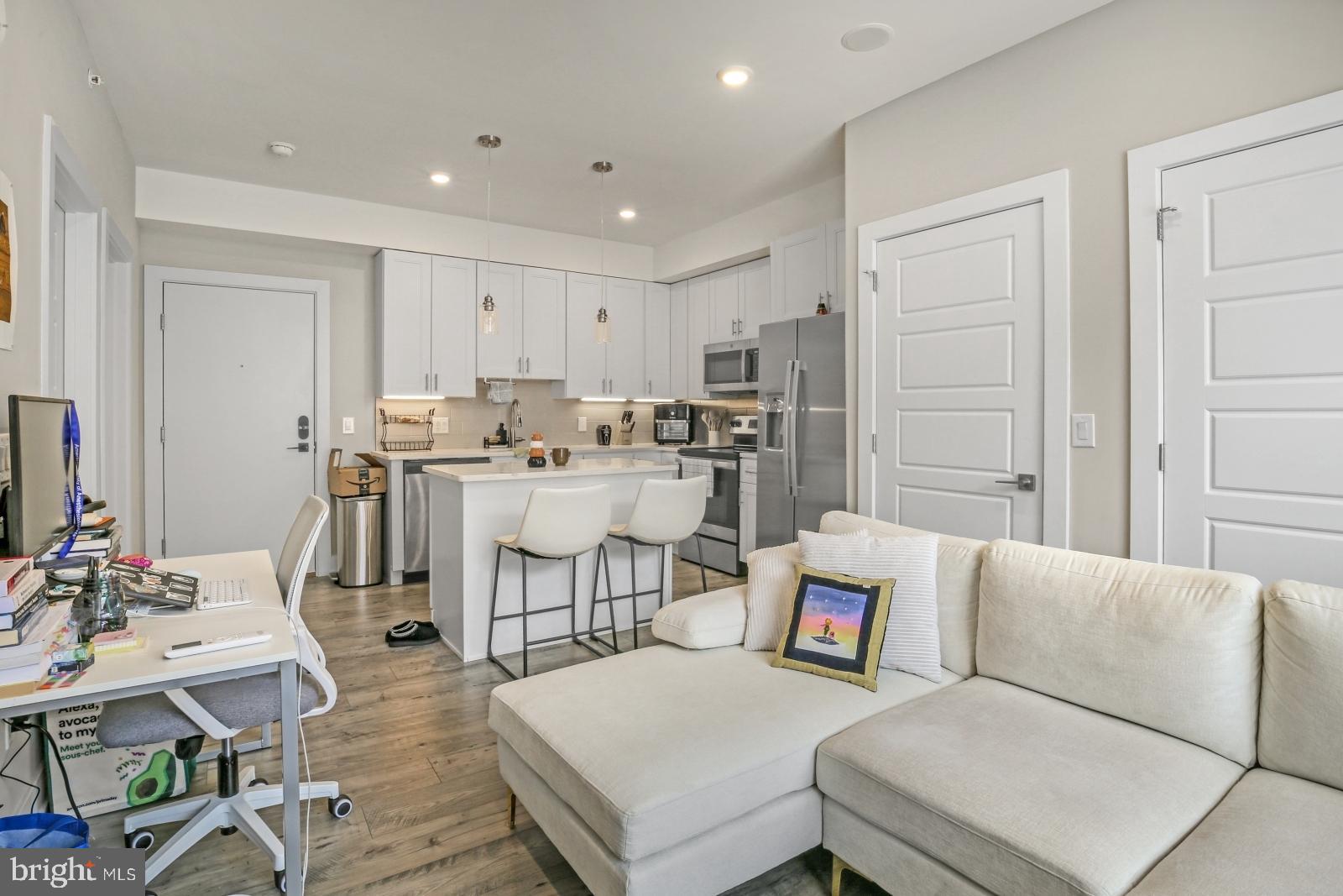 PHILADELPHIA (NORTH) - Residential Lease