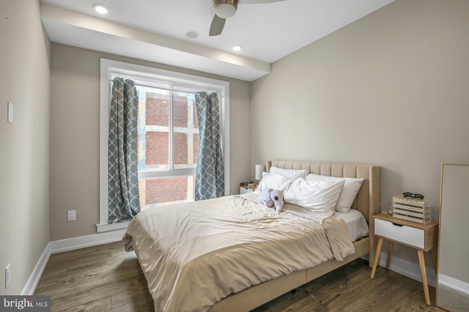 PHILADELPHIA (NORTH) - Residential Lease