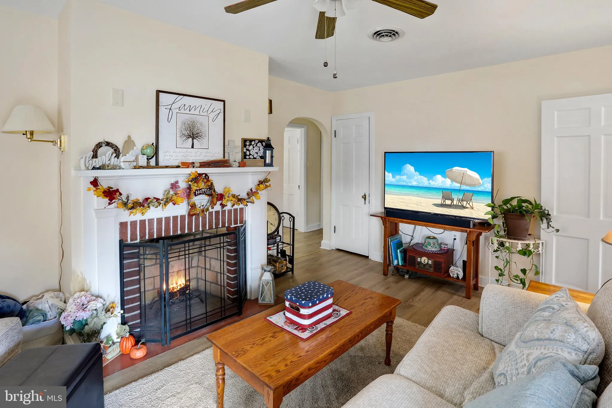 Martinsburg, West Virginia 25401, United States, 3 Bedrooms Bedrooms, ,1 BathroomBathrooms,Residential,Active,235640