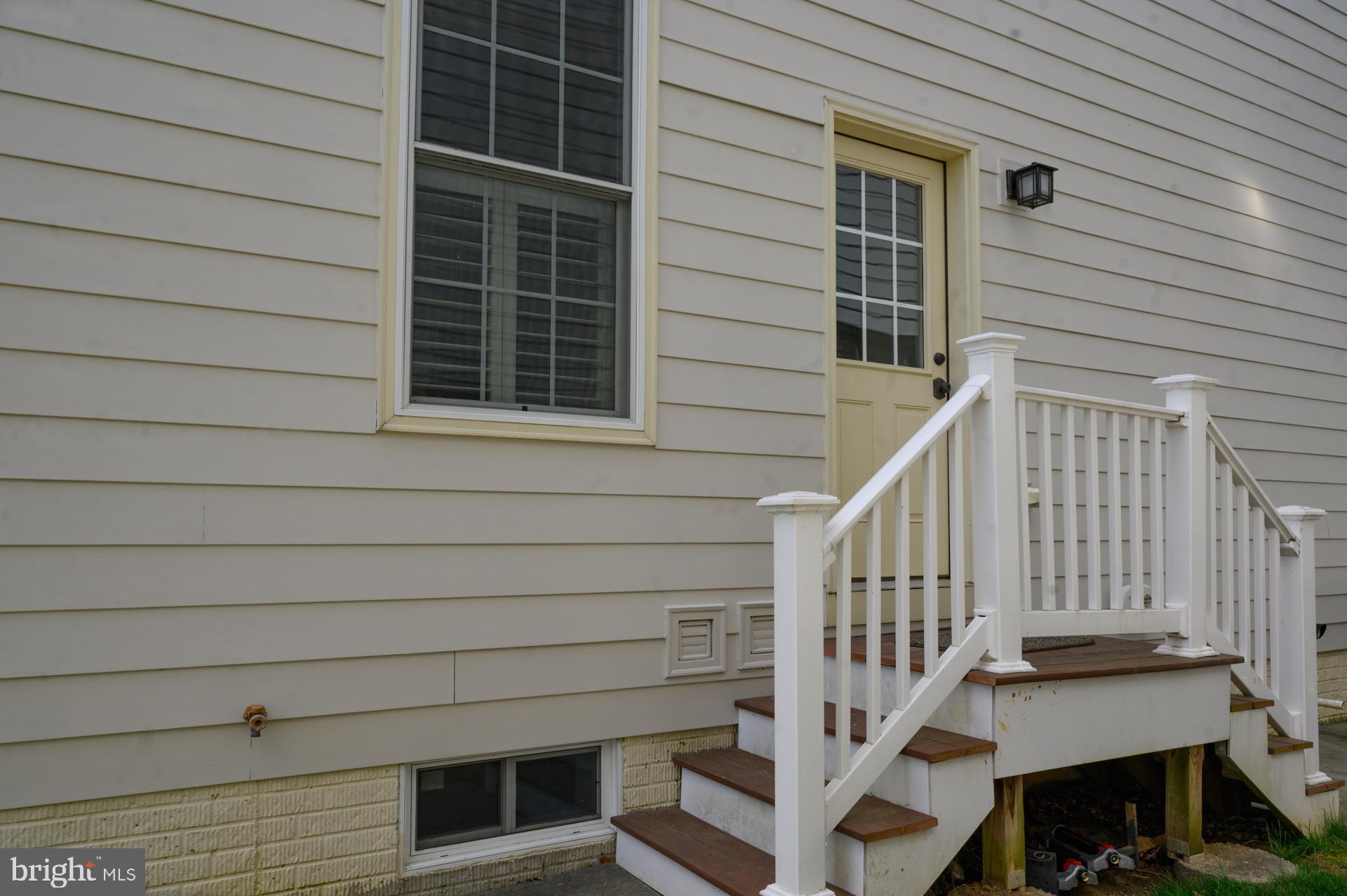 MURRAY HILL - Residential