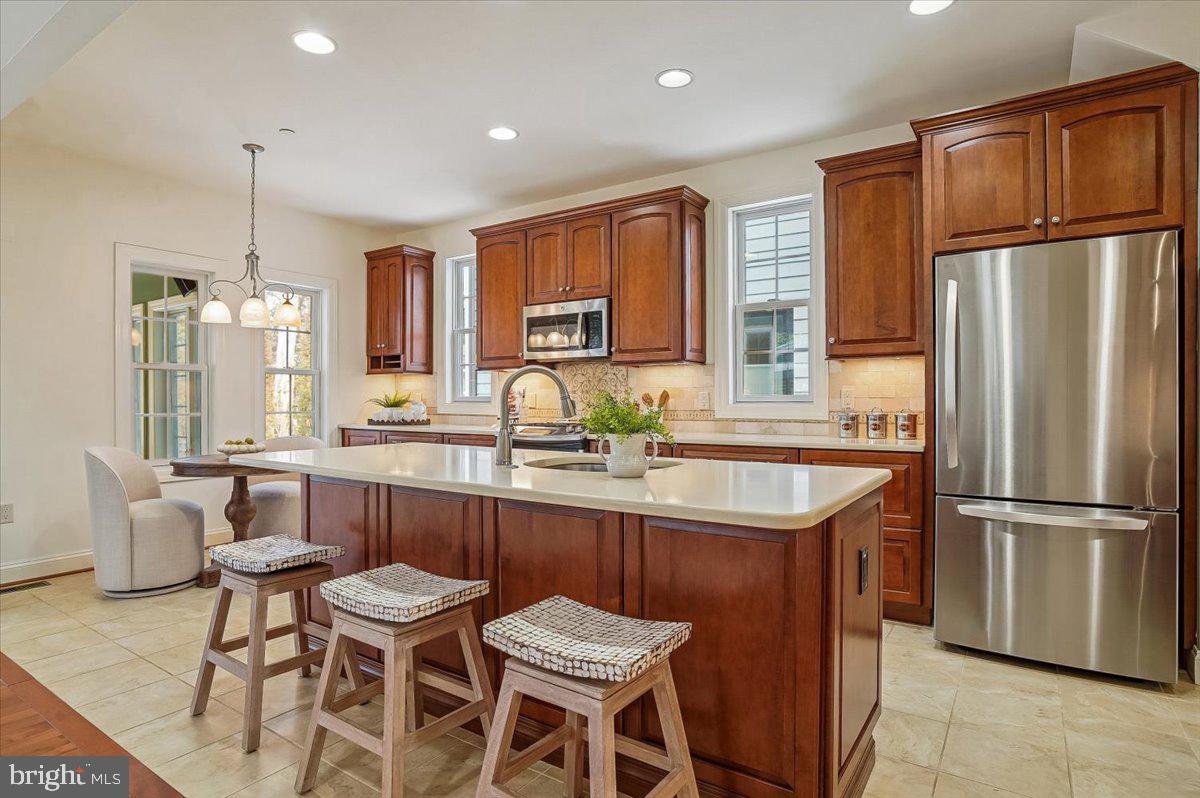 MURRAY HILL - Residential