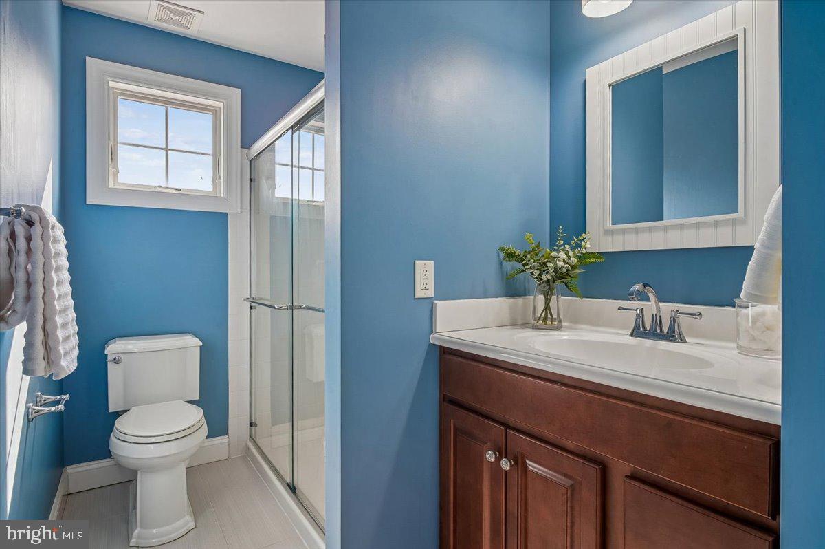 MURRAY HILL - Residential