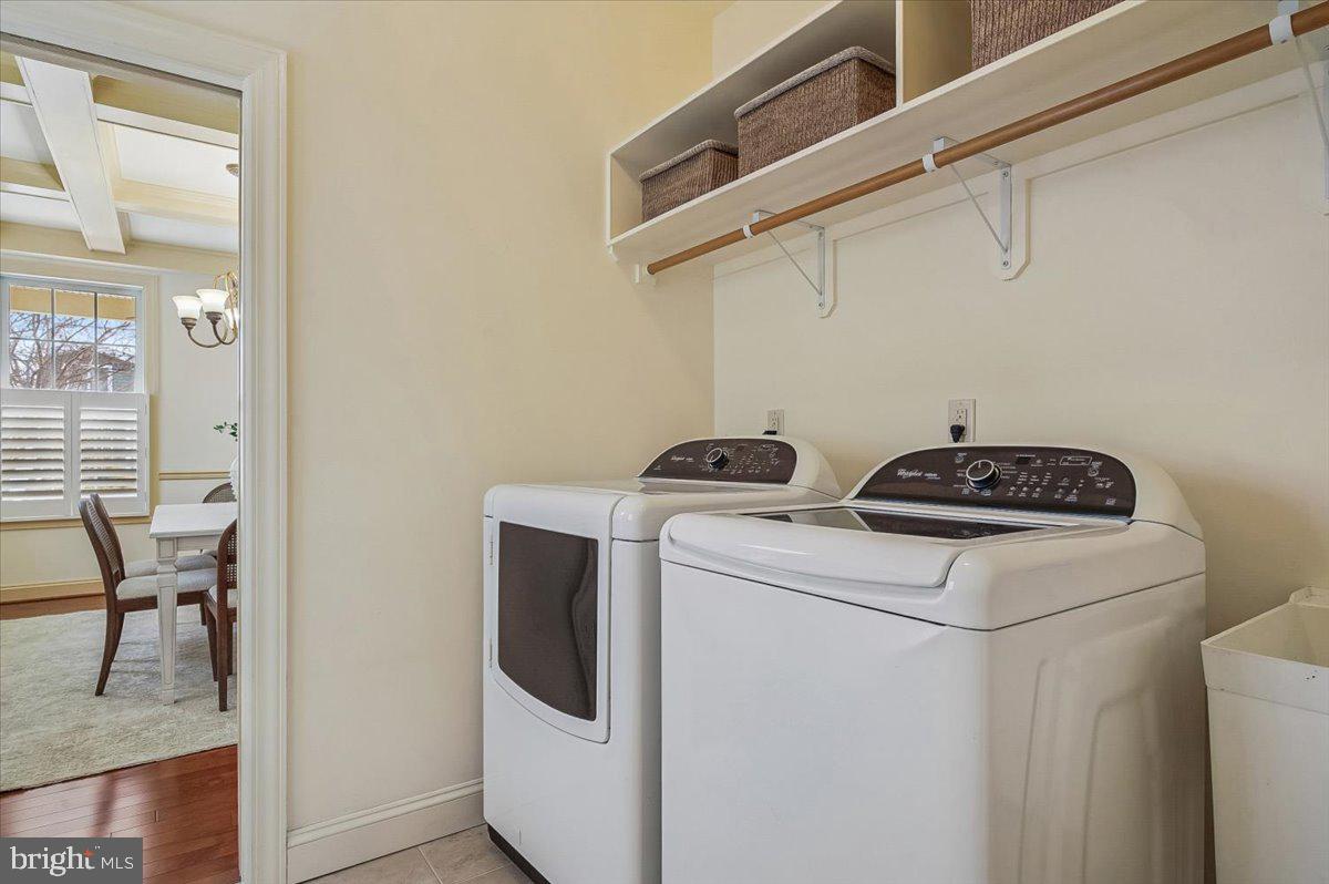 MURRAY HILL - Residential