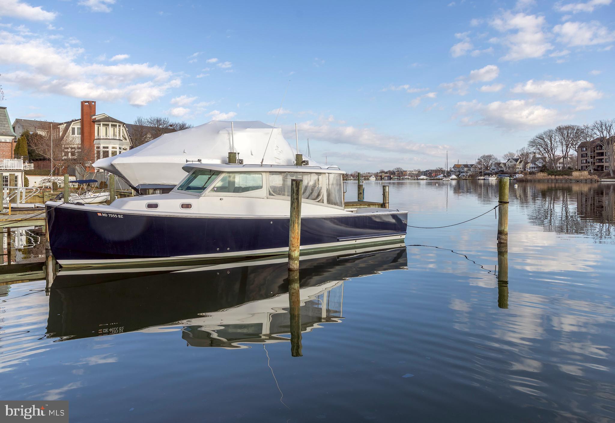 MURRAY HILL - Residential