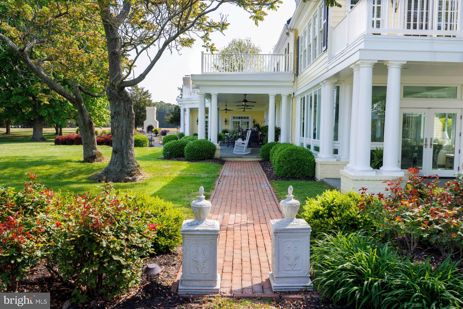 WOODLAWN FARM - Residential