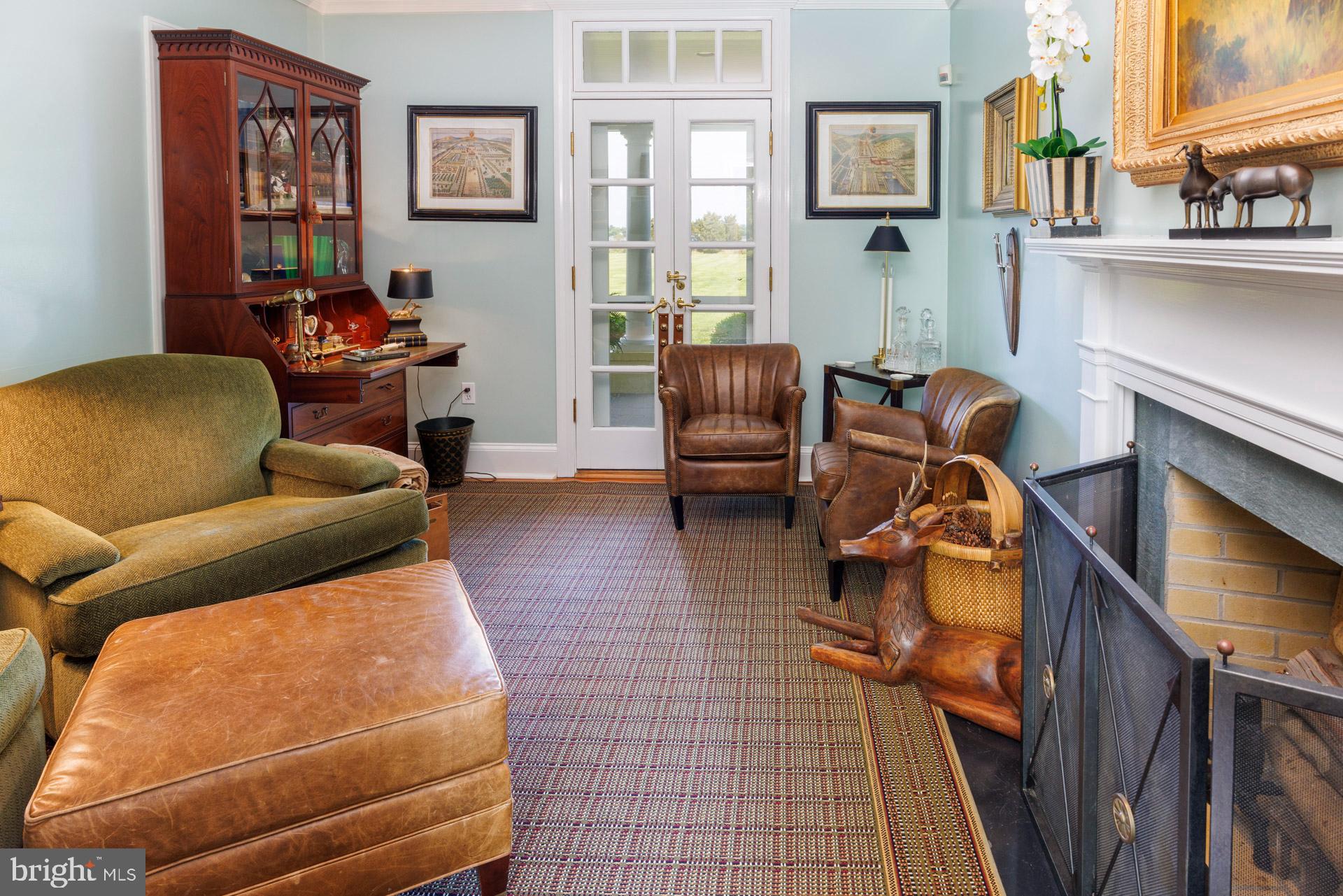 WOODLAWN FARM - Residential