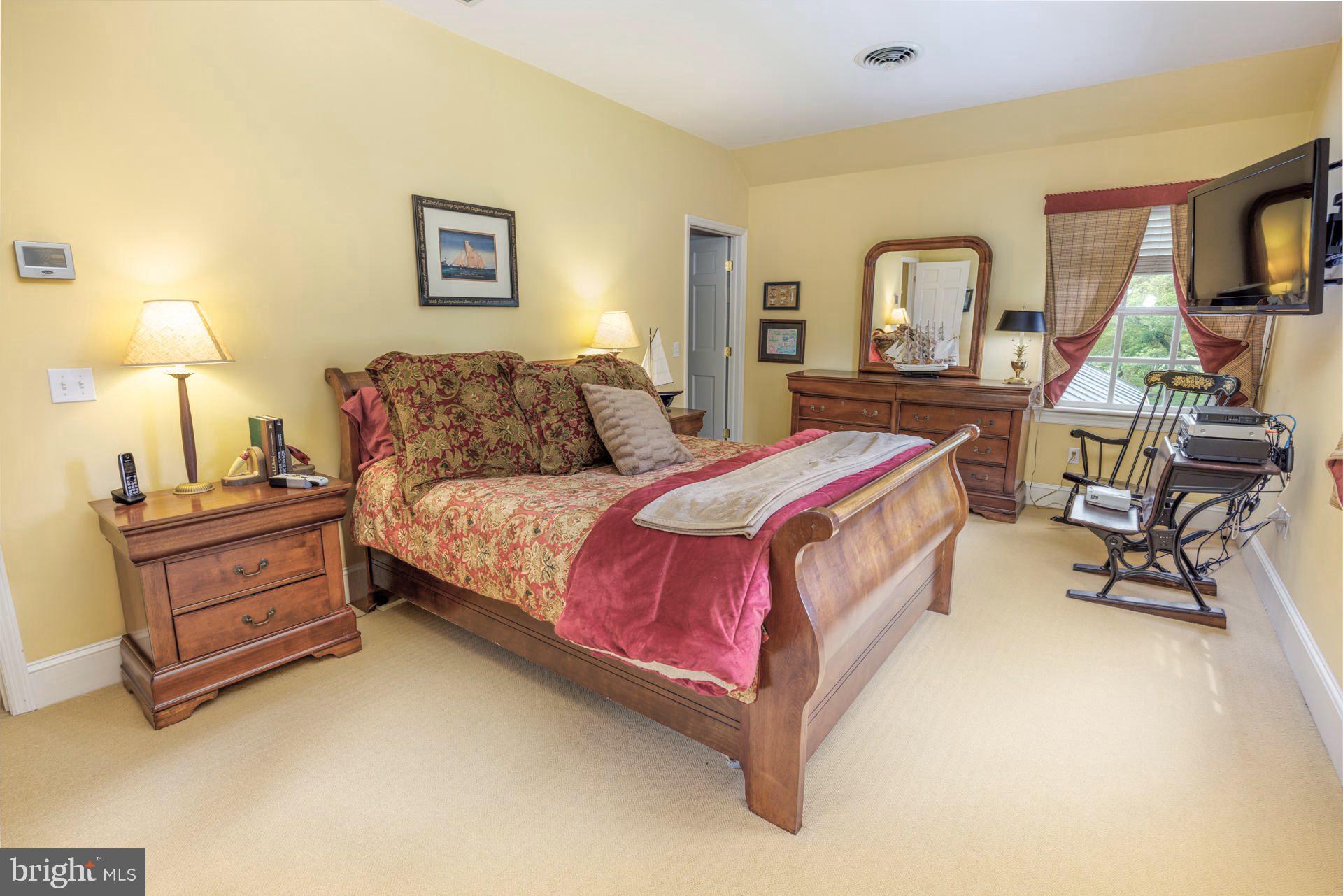 WOODLAWN FARM - Residential