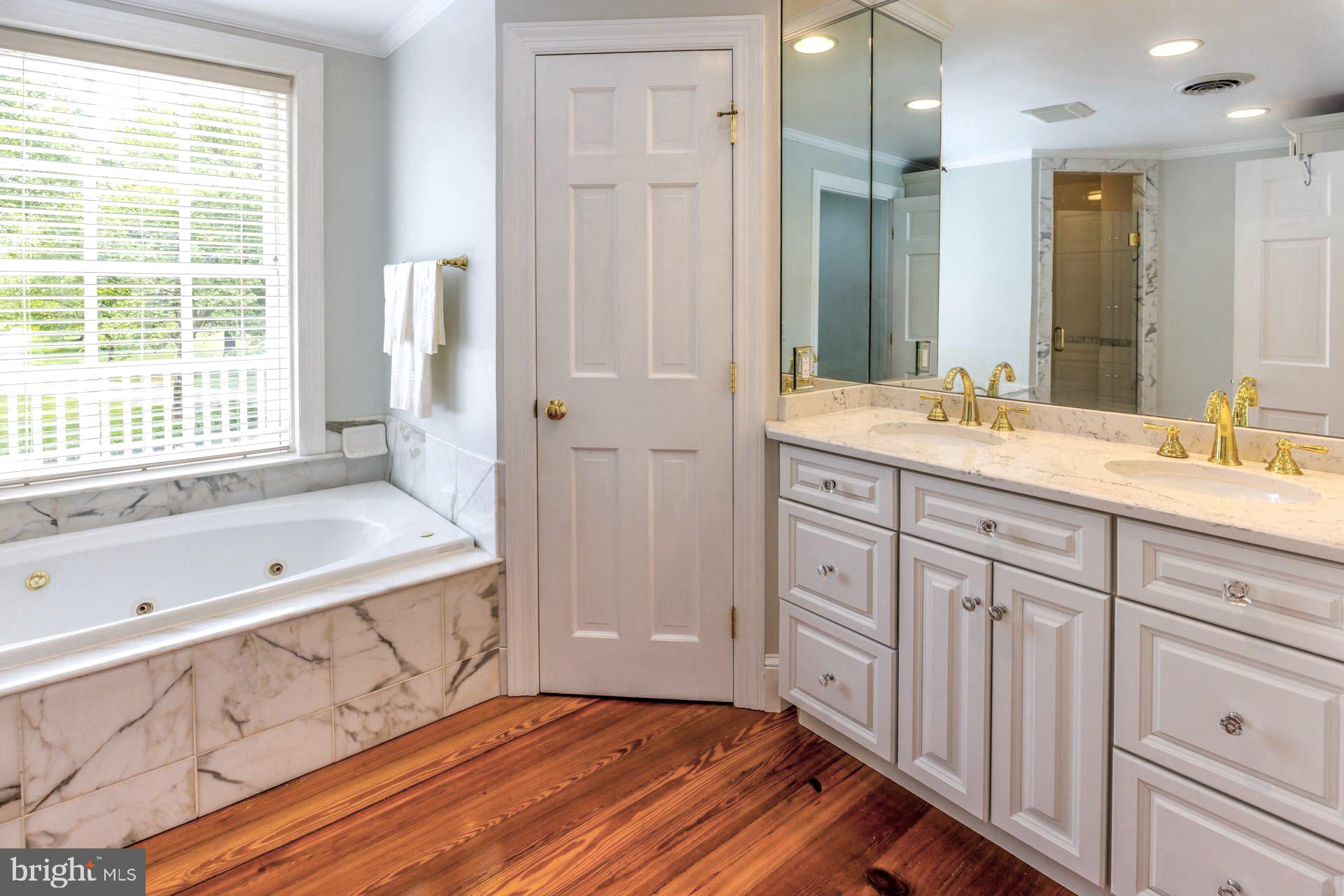 WOODLAWN FARM - Residential