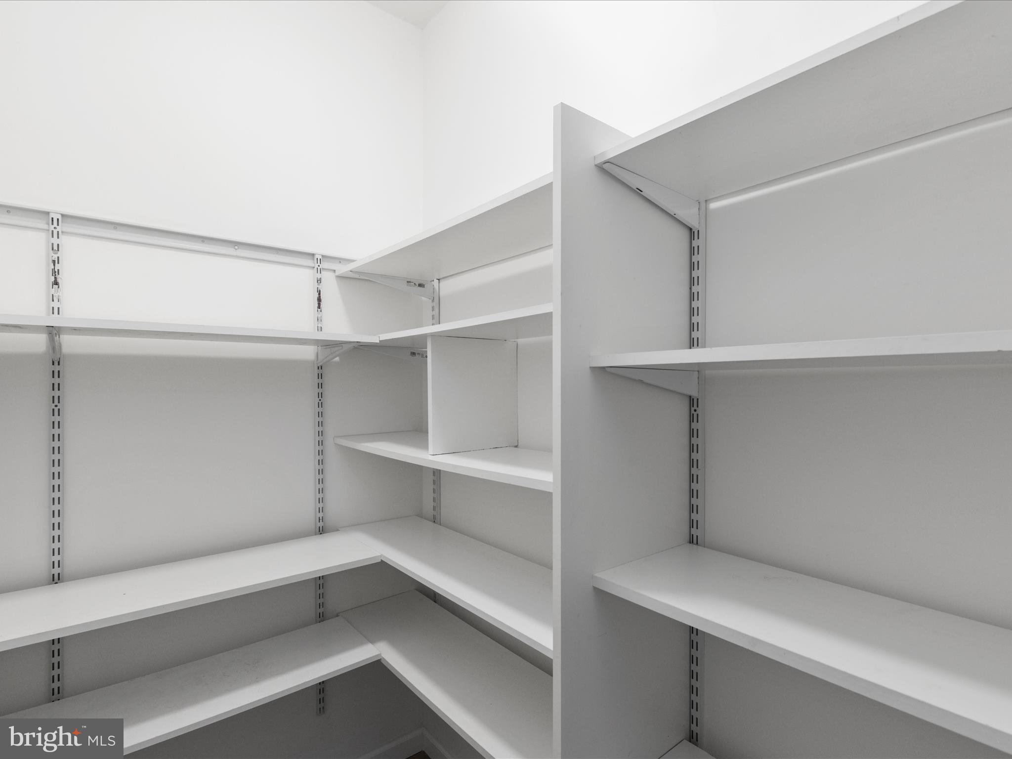 AVALON - Residential