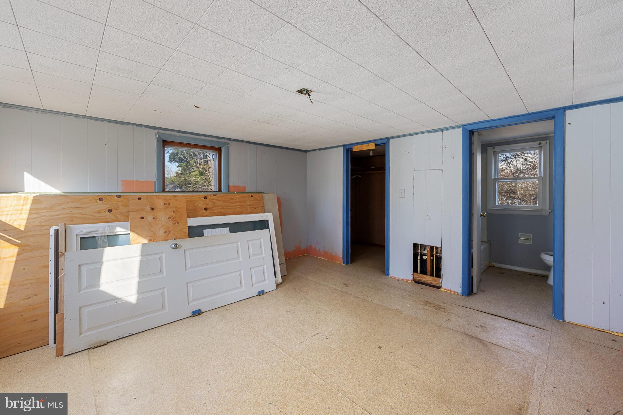 TILGHMAN - Residential