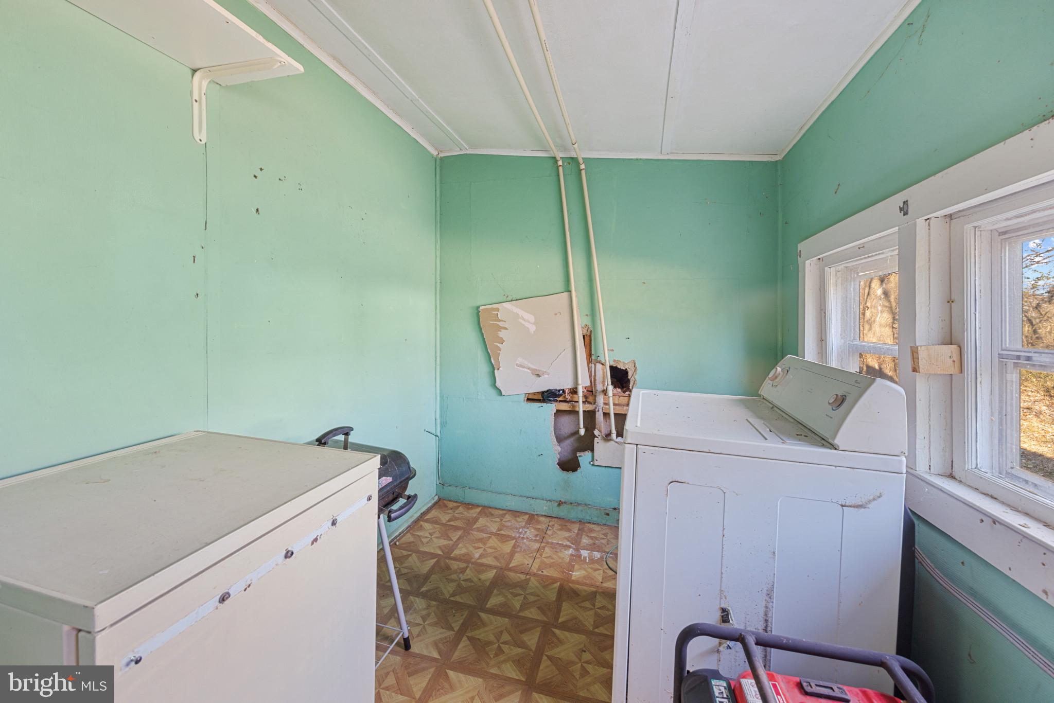 TILGHMAN - Residential