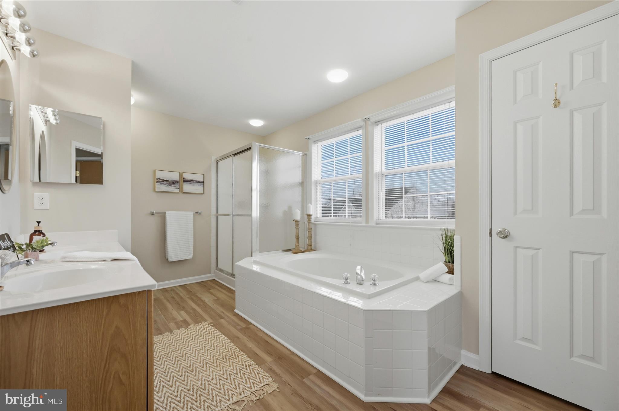 GAP VIEW VILLAGE - Residential