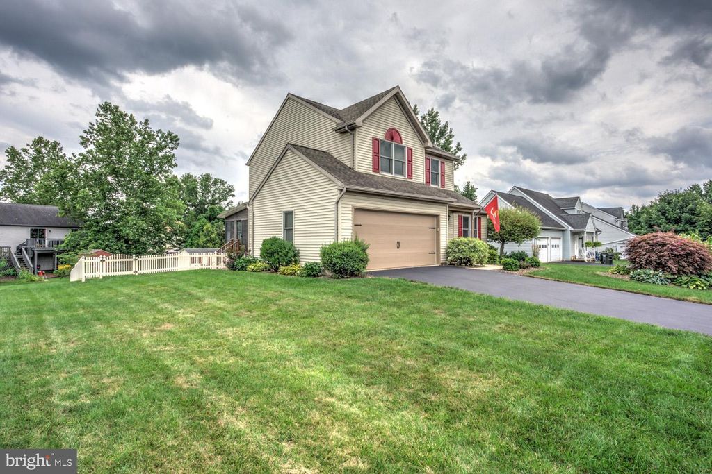 Photo of 50 Krueger Drive, Reinholds, PA 17569 (MLS # PALA2054700)