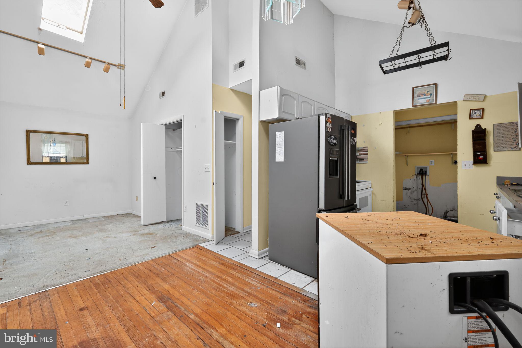 ANNAPOLIS - Residential