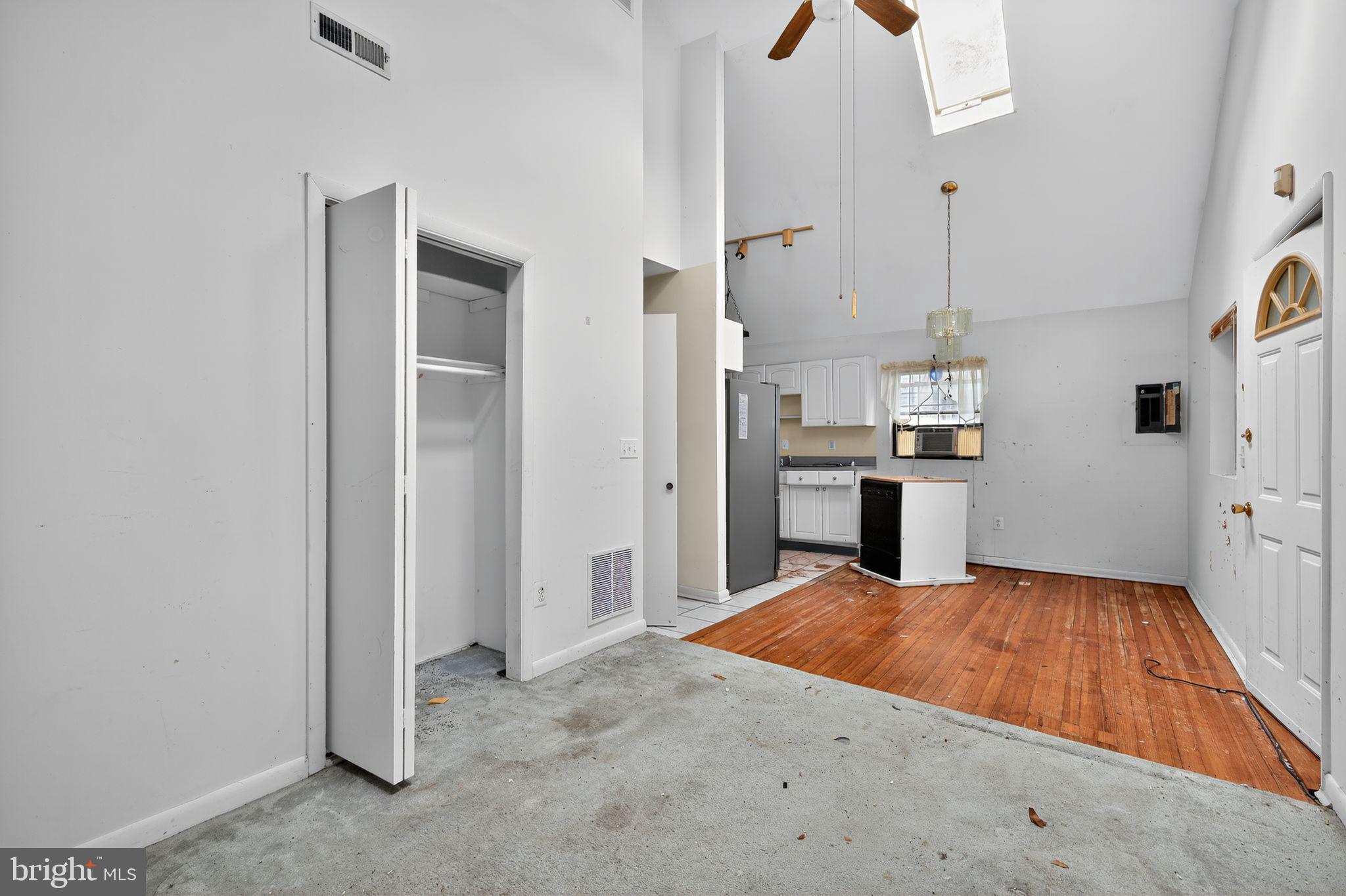 ANNAPOLIS - Residential