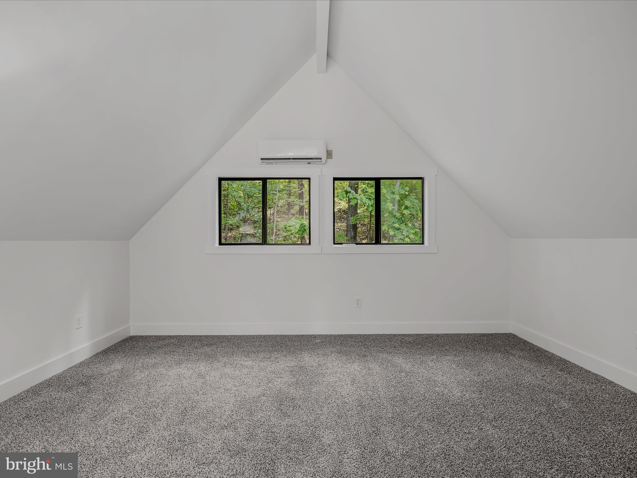 GLENWOOD FOREST - Residential