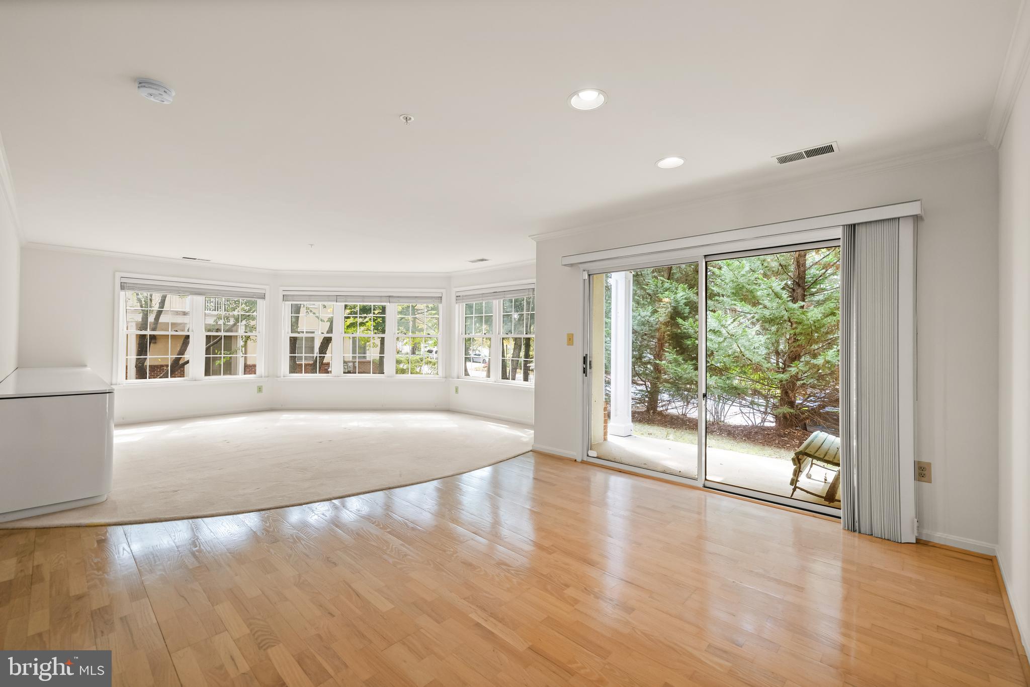 GREY ROCK FLATS - Residential