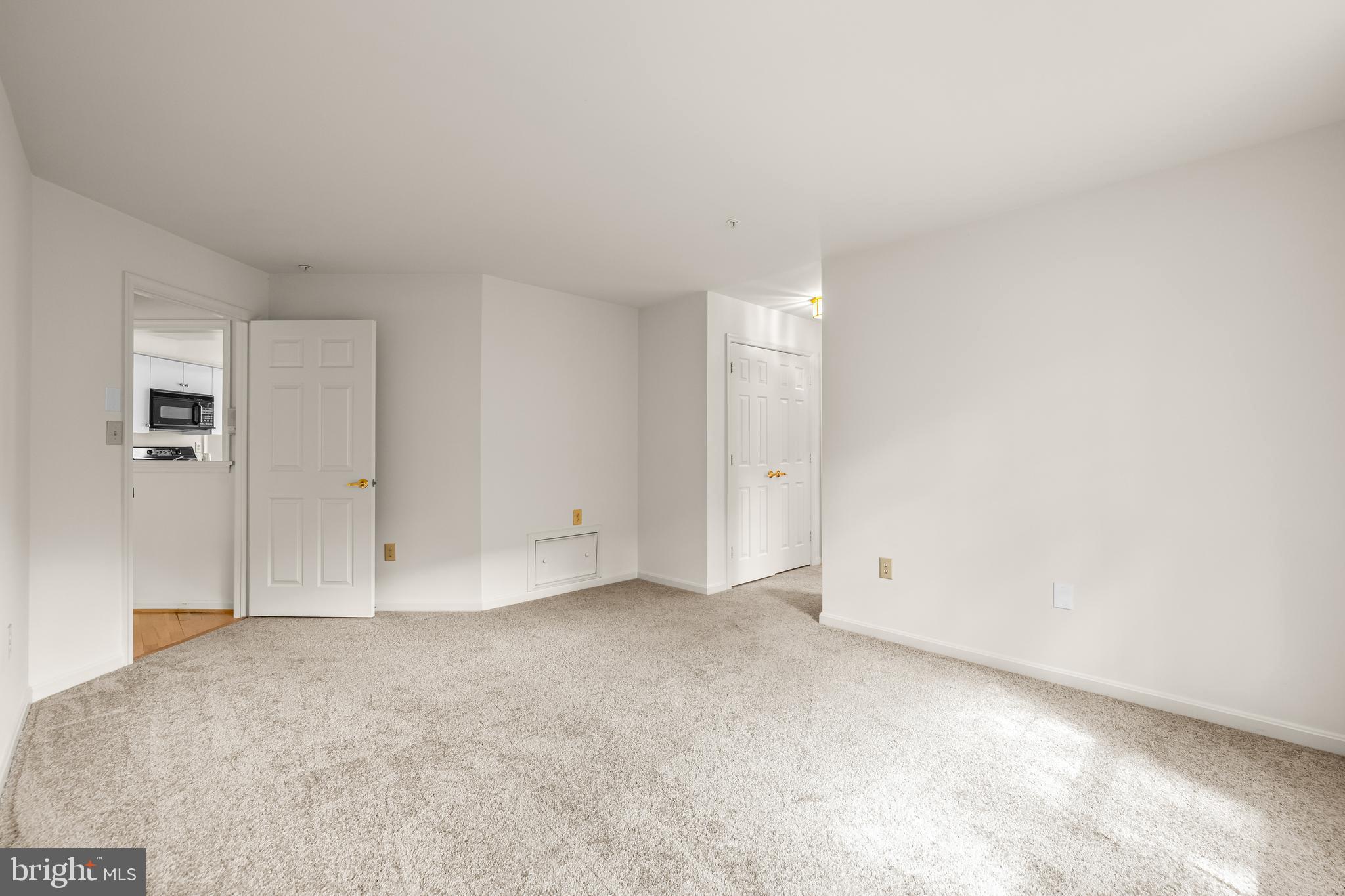 GREY ROCK FLATS - Residential