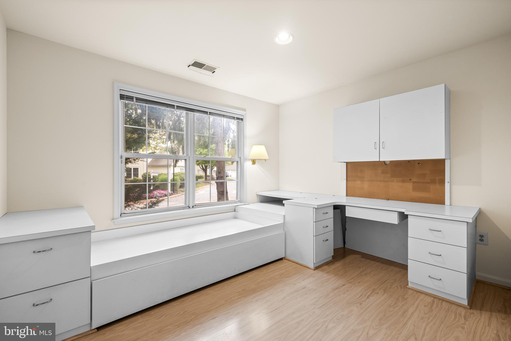 GREY ROCK FLATS - Residential