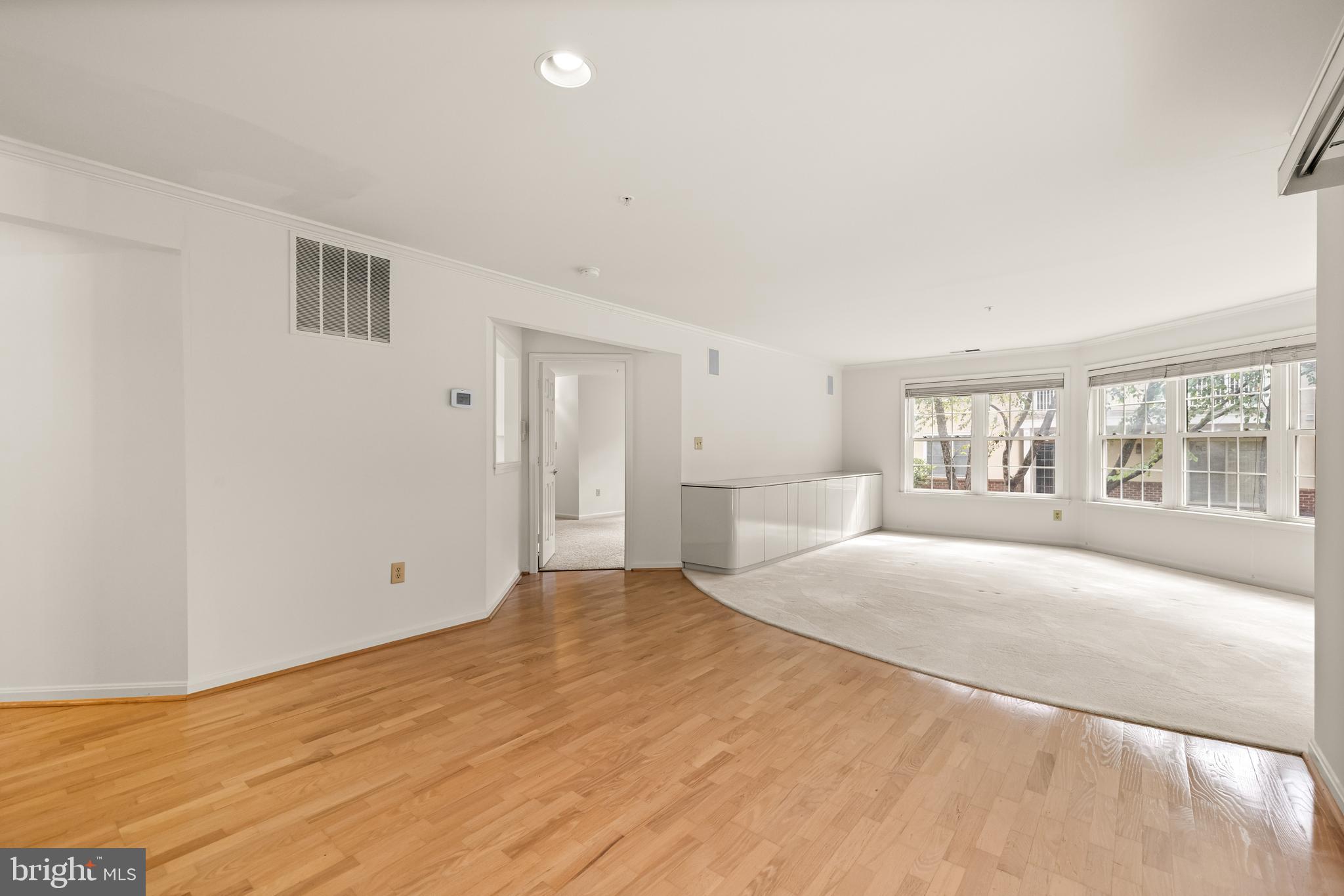 GREY ROCK FLATS - Residential