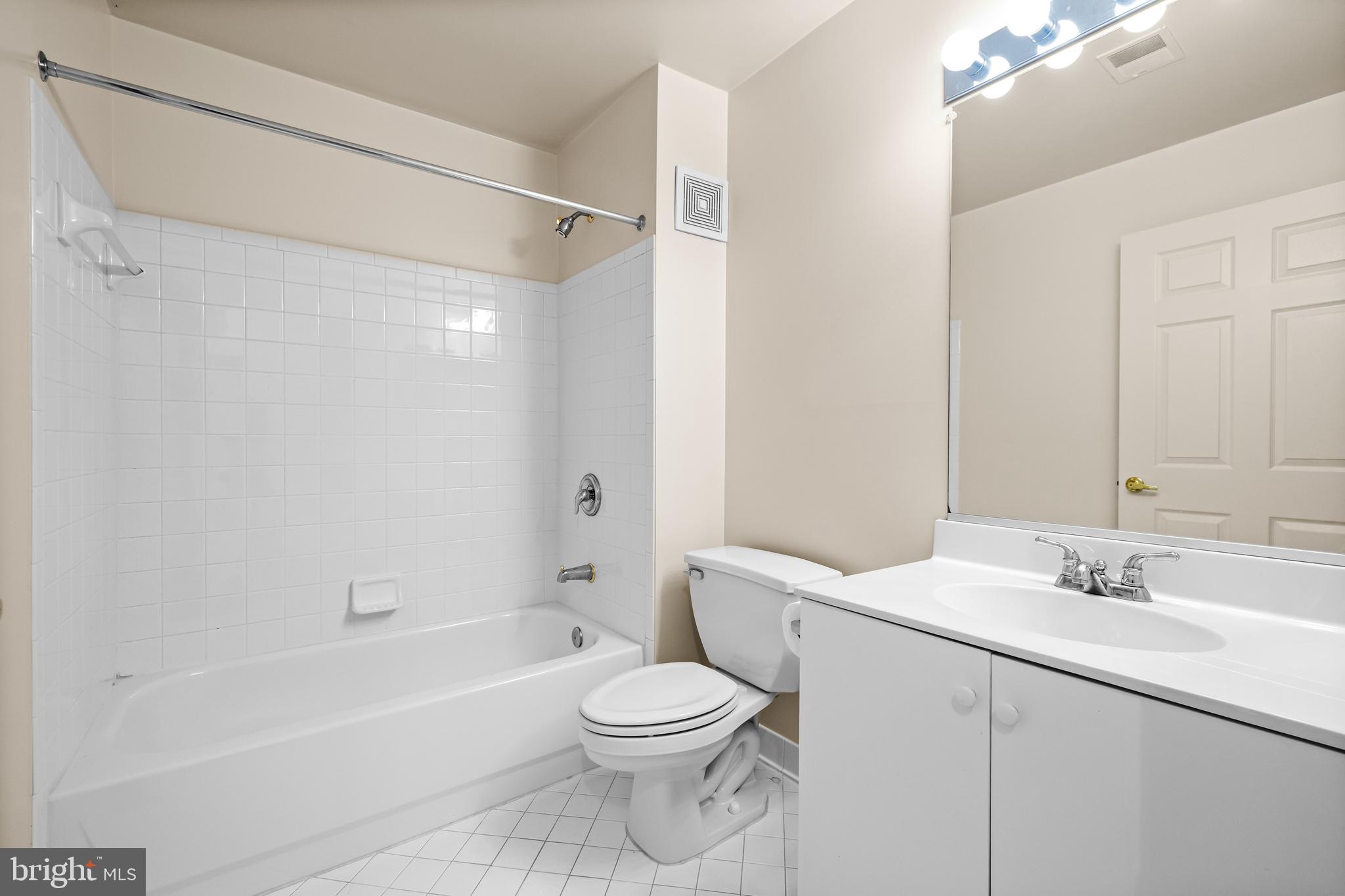 GREY ROCK FLATS - Residential