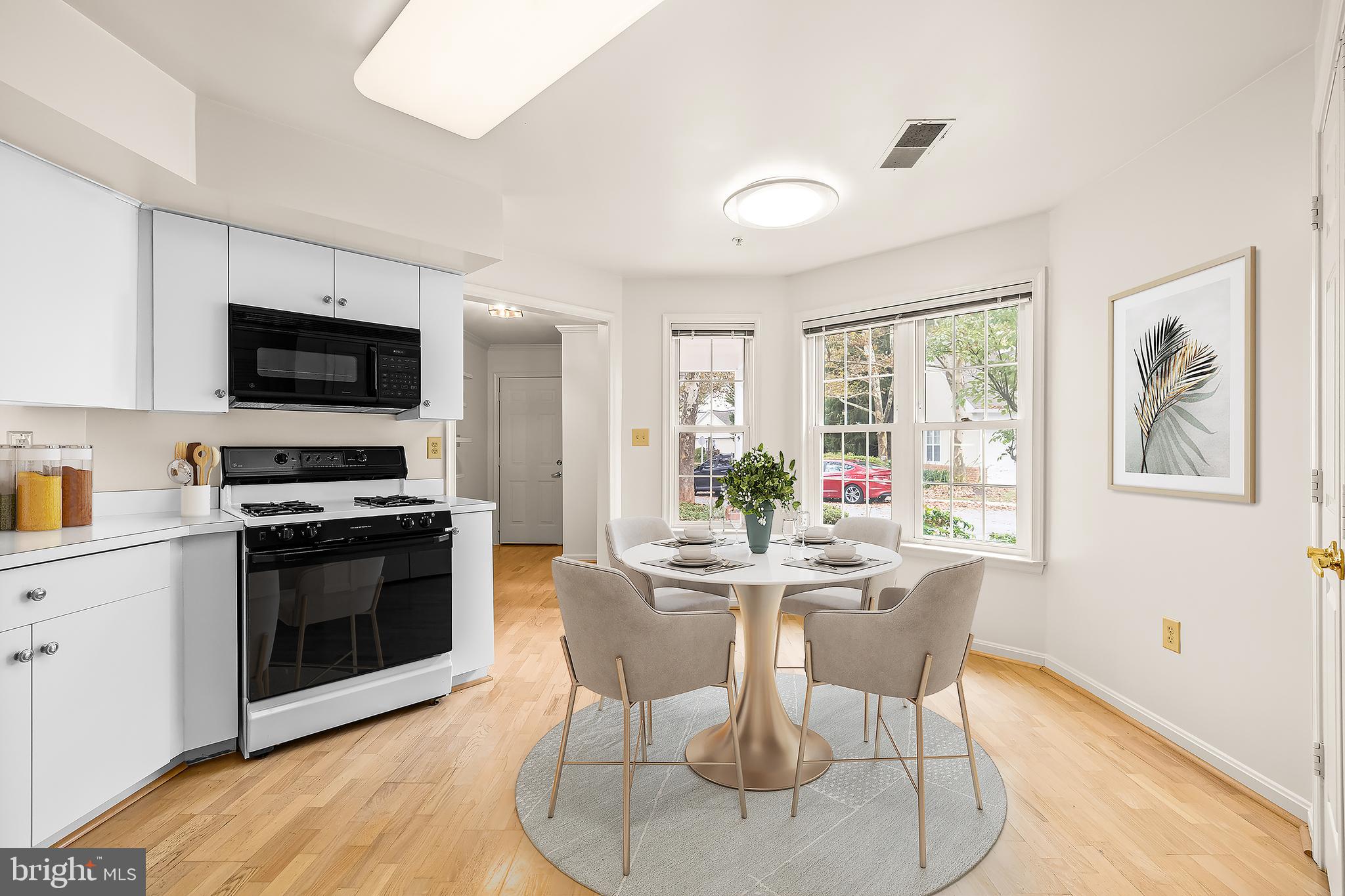 9101 HOWARD SQUARE DRIVE 9101