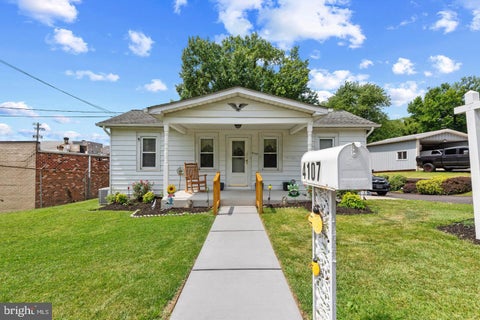Photo of 4107 Martin Avenue, BALTIMORE, MD 21236 (MLS # MDBC2176344)