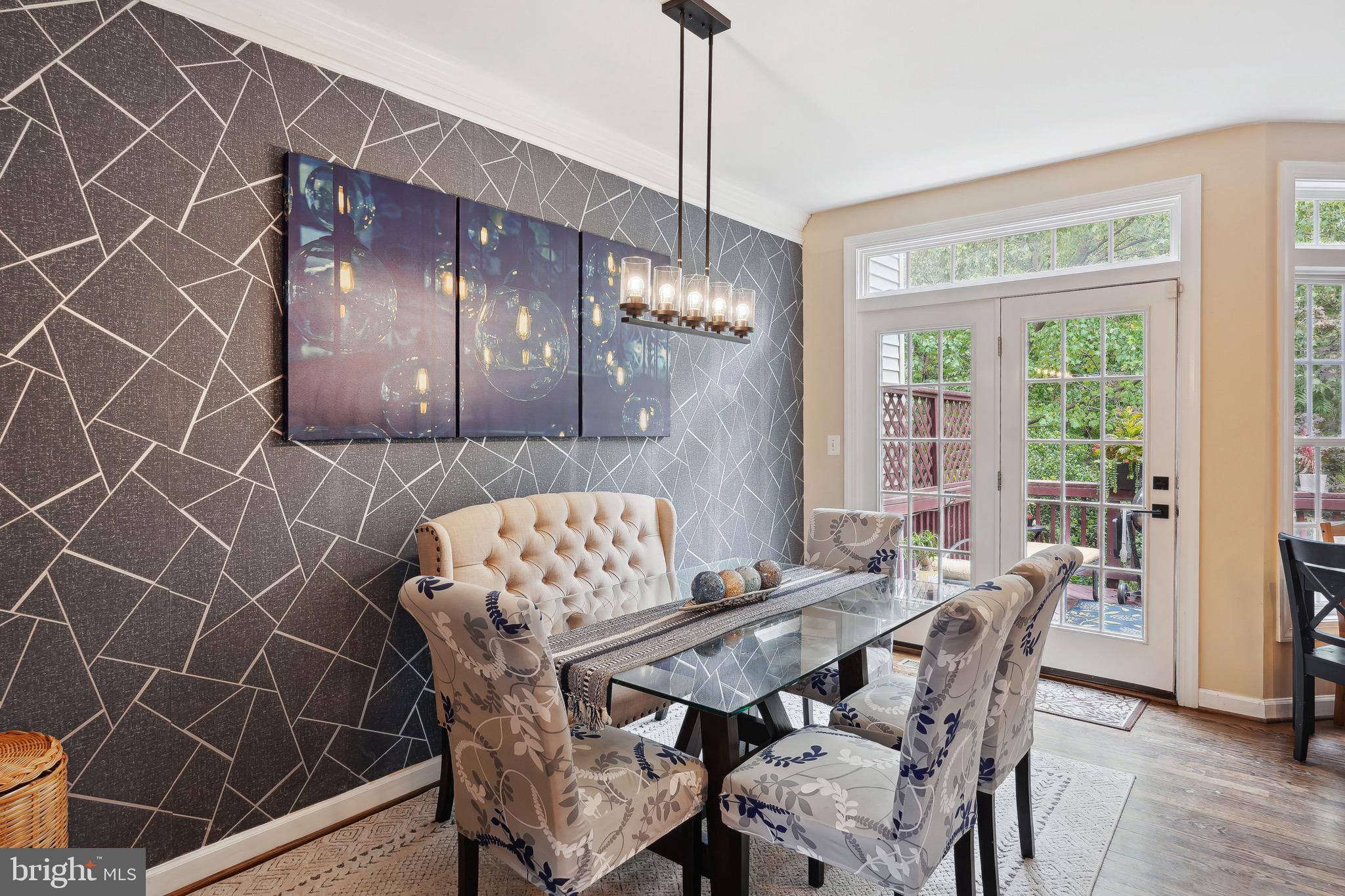 JAPONICA - Residential Lease