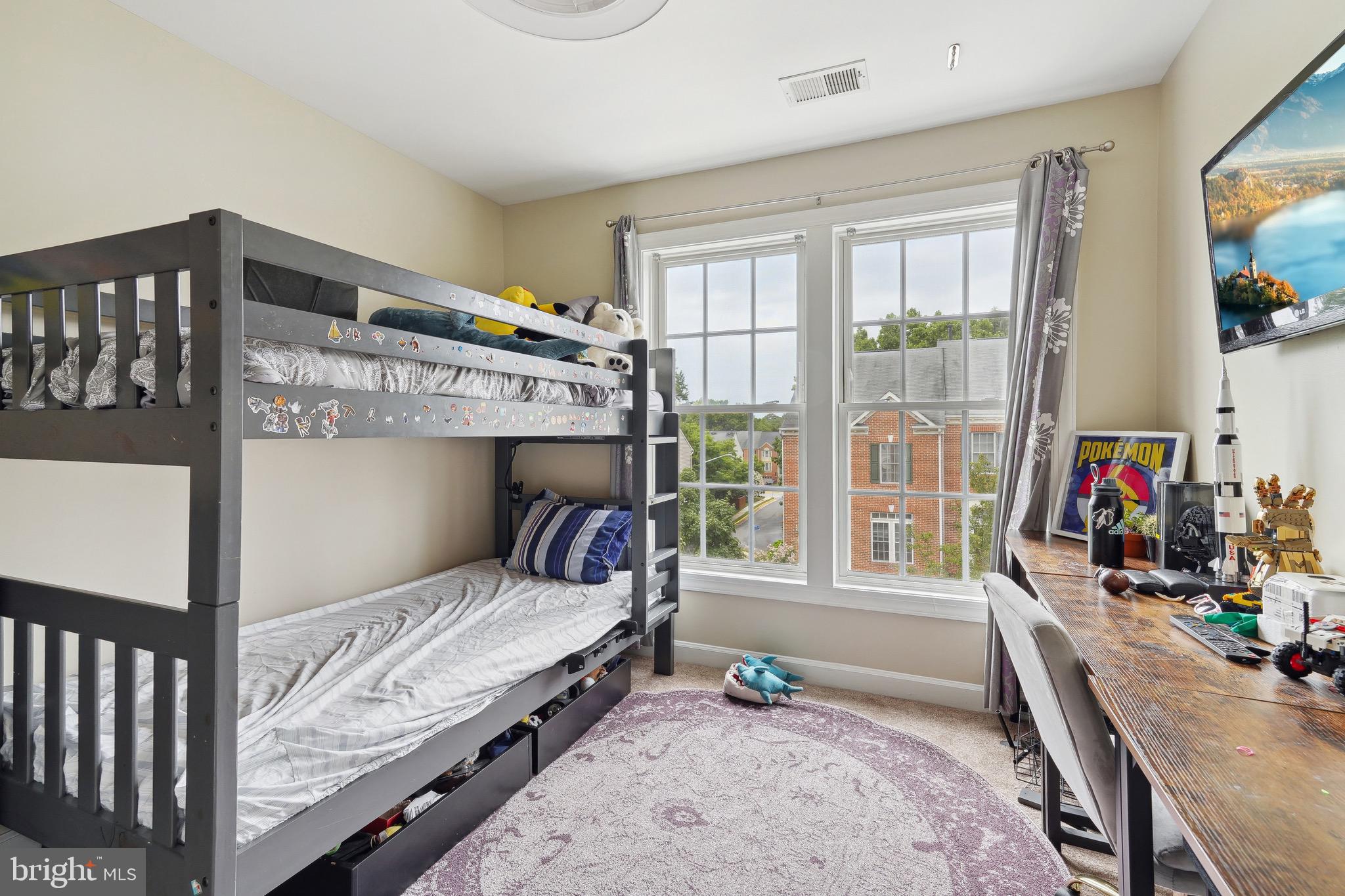 JAPONICA - Residential Lease