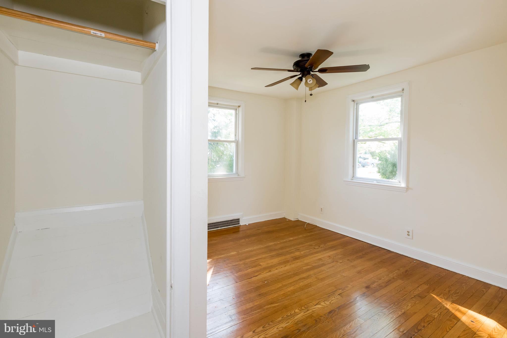 HALETHORPE HEIGHTS - Residential Income