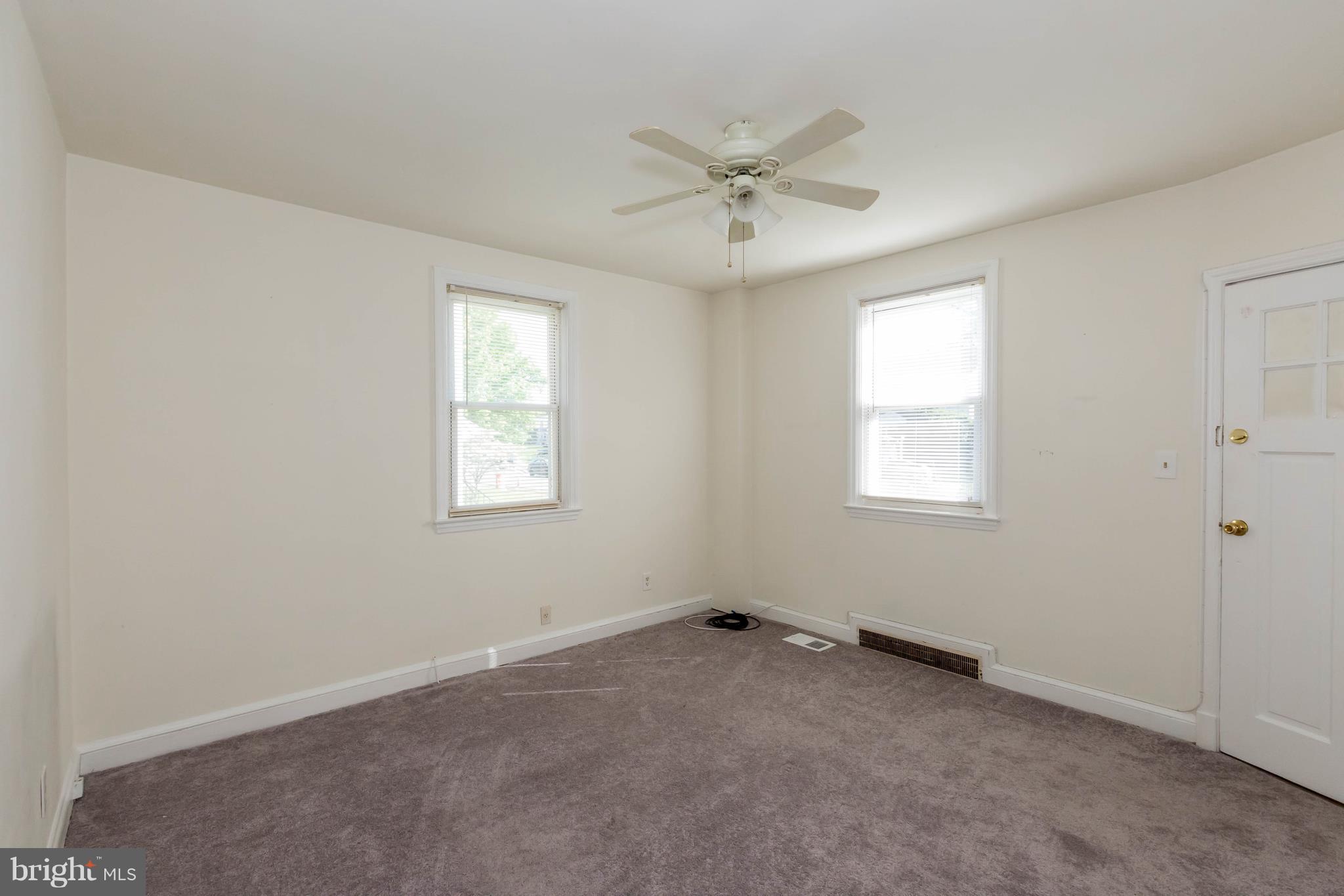 HALETHORPE HEIGHTS - Residential Income