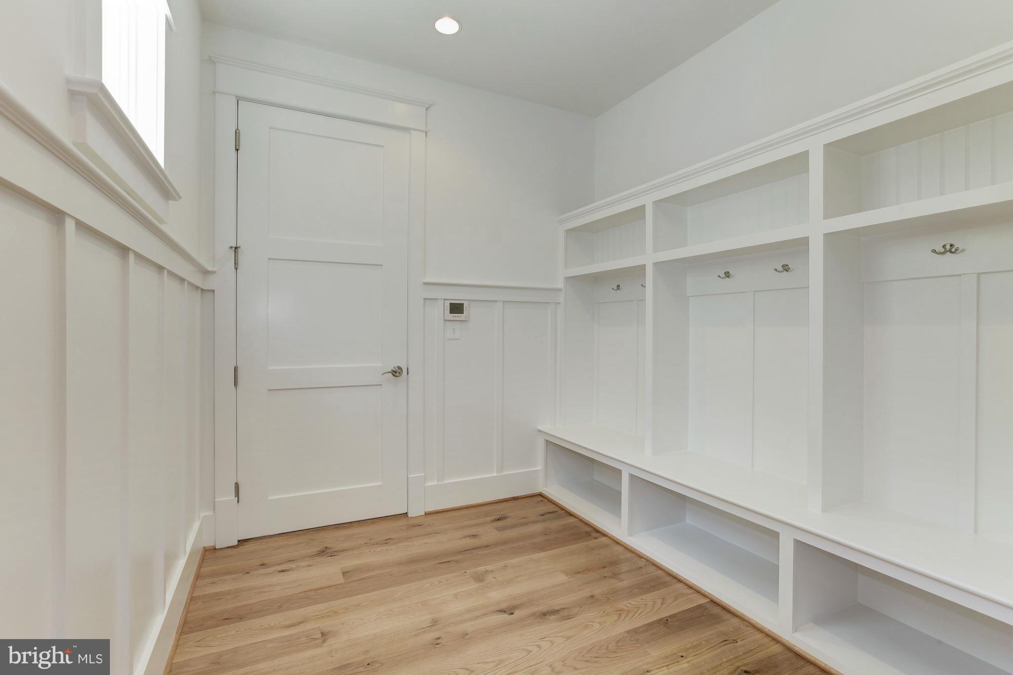 KENWOOD PARK - Residential