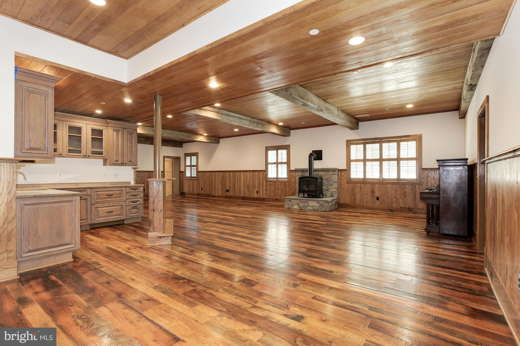 KENWOOD PARK - Residential