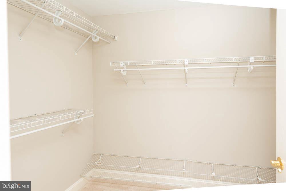 PINEY ORCHARD - Residential