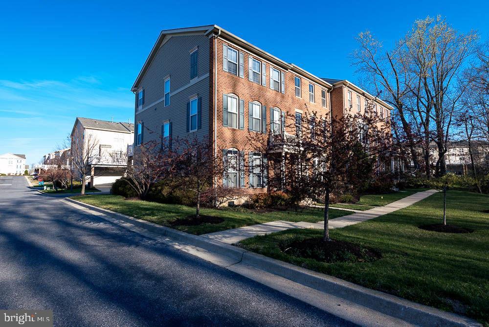 PINEY ORCHARD - Residential