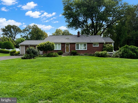 Homes For Sale - 350 Summit Avenue<br/> Bucks County, LANGHORNE, PA 19047
